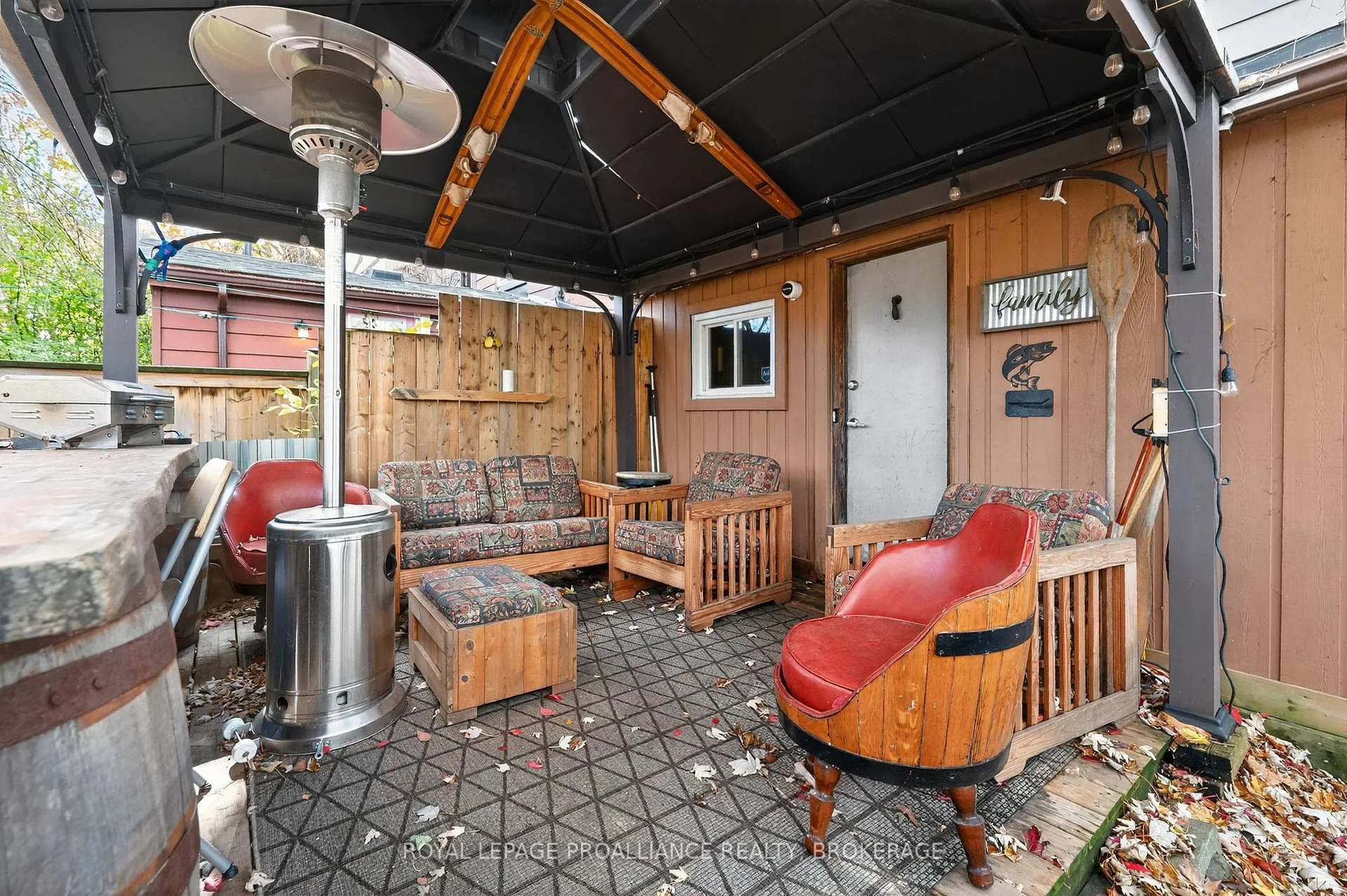 Photo 31 of 407 Bagot Street, Kingston, East of Sir John A. Blvd — HOMEH