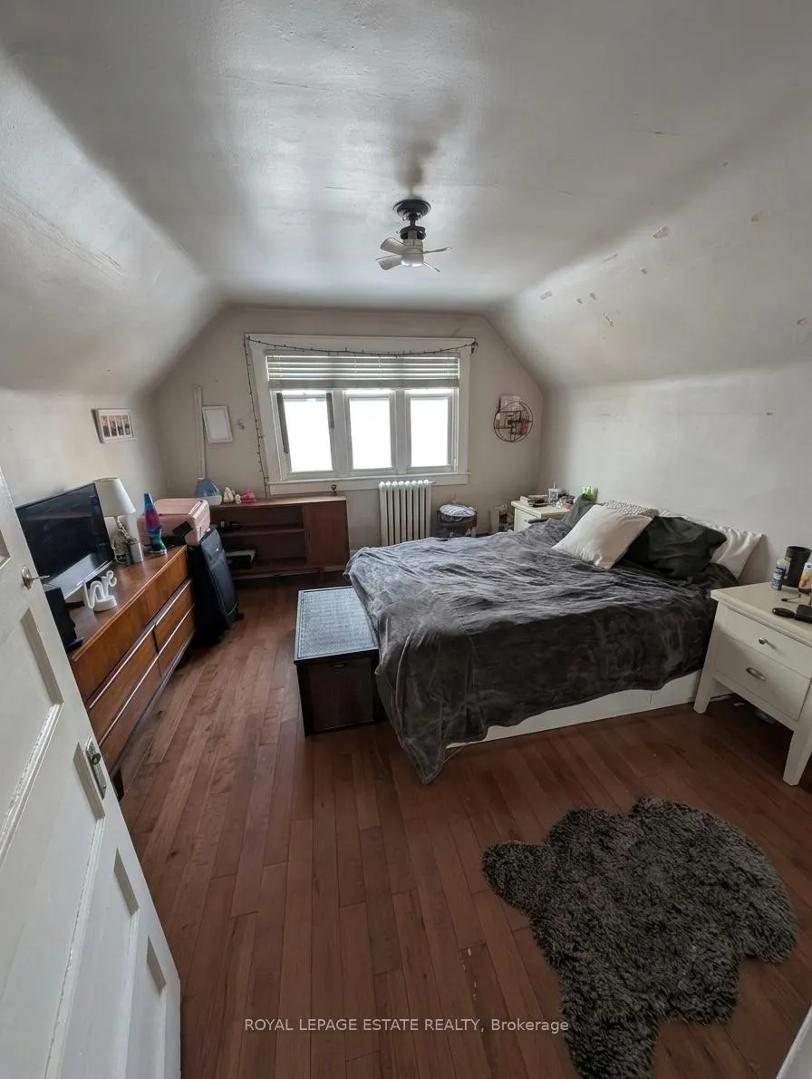 Photo 2 of Unit 3, 67 Boustead Avenue, Toronto, High Park-Swansea — HOMEH