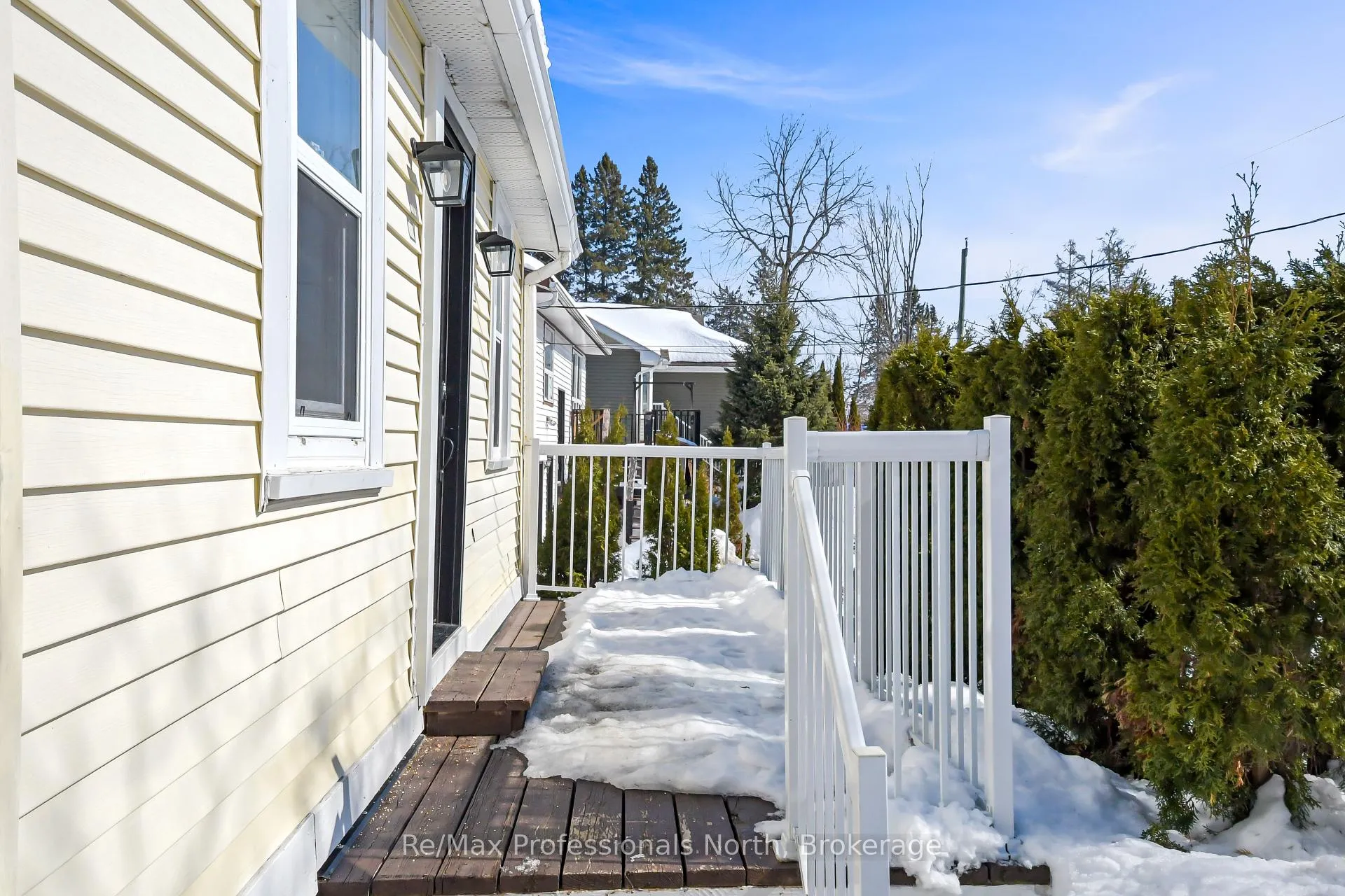 Photo 16 of 260 Private Street, Gravenhurst, Muskoka (S) — HOMEH