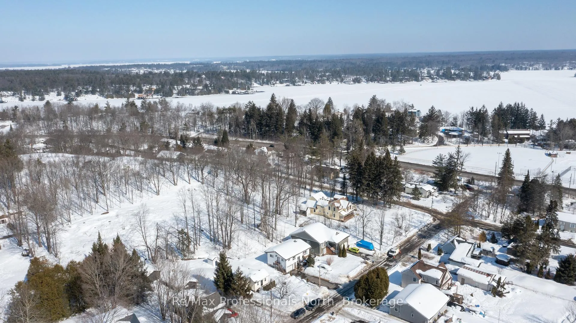 Photo 26 of 260 Private Street, Gravenhurst, Muskoka (S) — HOMEH