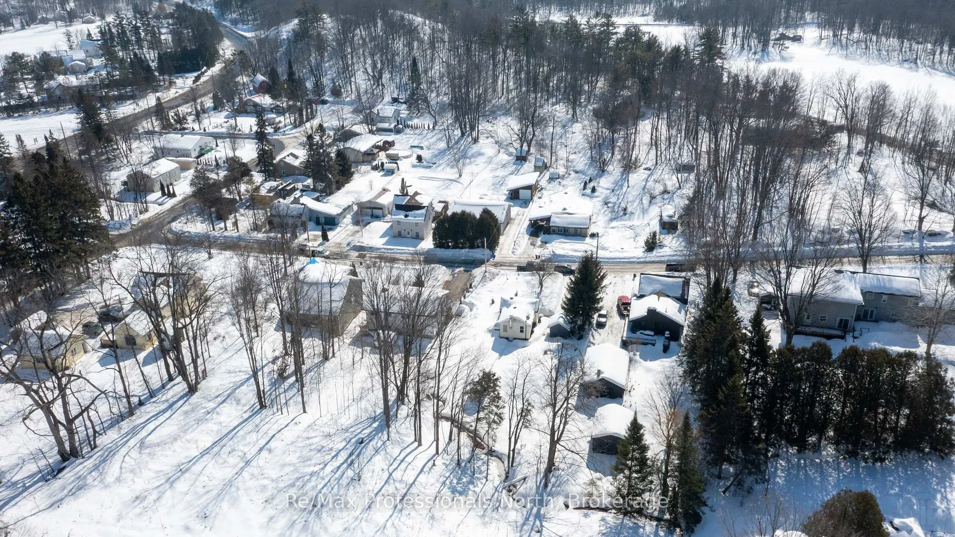 Photo 30 of 260 Private Street, Gravenhurst, Muskoka (S) — HOMEH