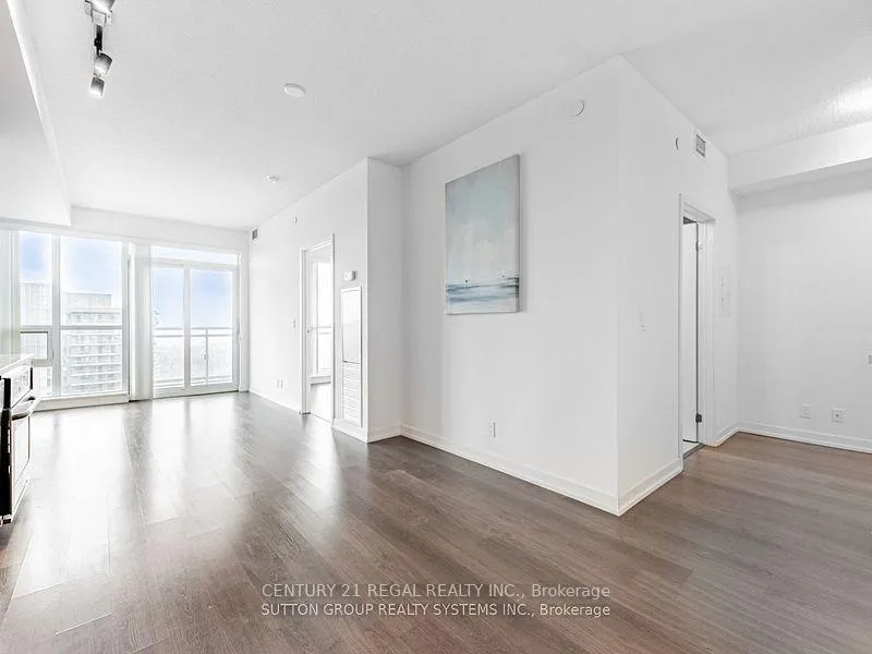 Photo 2 of Unit 3016, 98 Lillian Street, Toronto, Mount Pleasant West — HOMEH