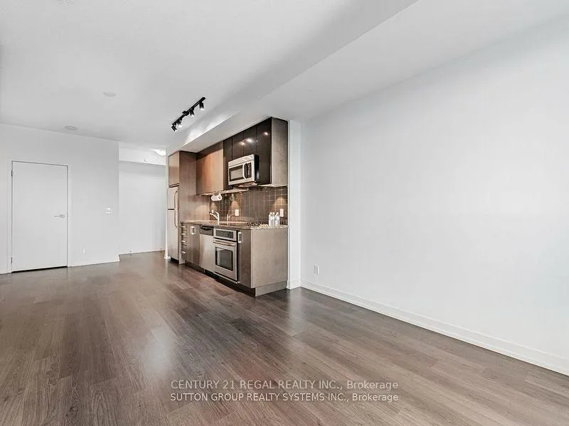 Photo 7 of Unit 3016, 98 Lillian Street, Toronto, Mount Pleasant West — HOMEH