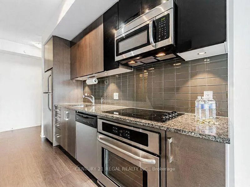Photo 9 of Unit 3016, 98 Lillian Street, Toronto, Mount Pleasant West — HOMEH