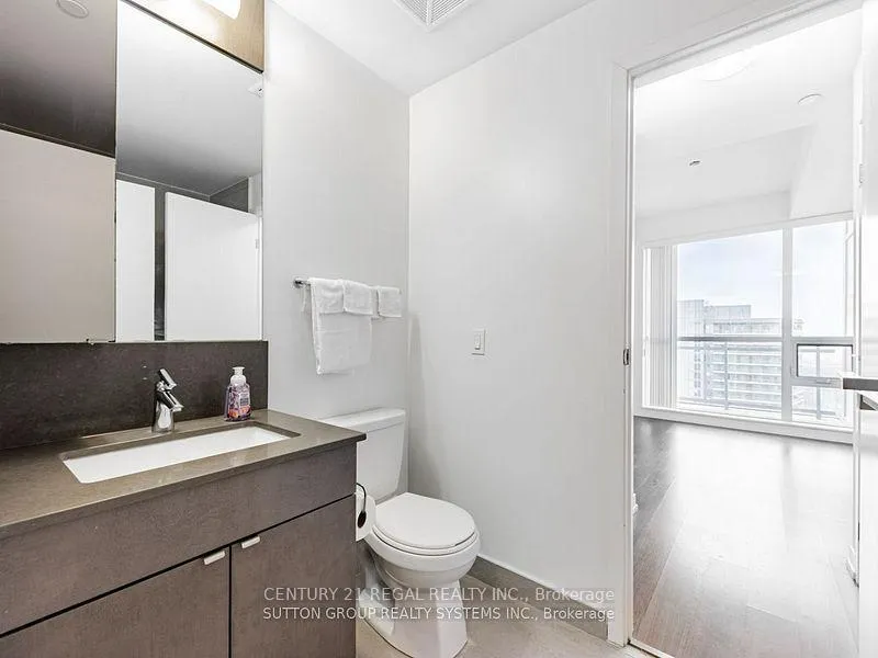 Photo 12 of Unit 3016, 98 Lillian Street, Toronto, Mount Pleasant West — HOMEH