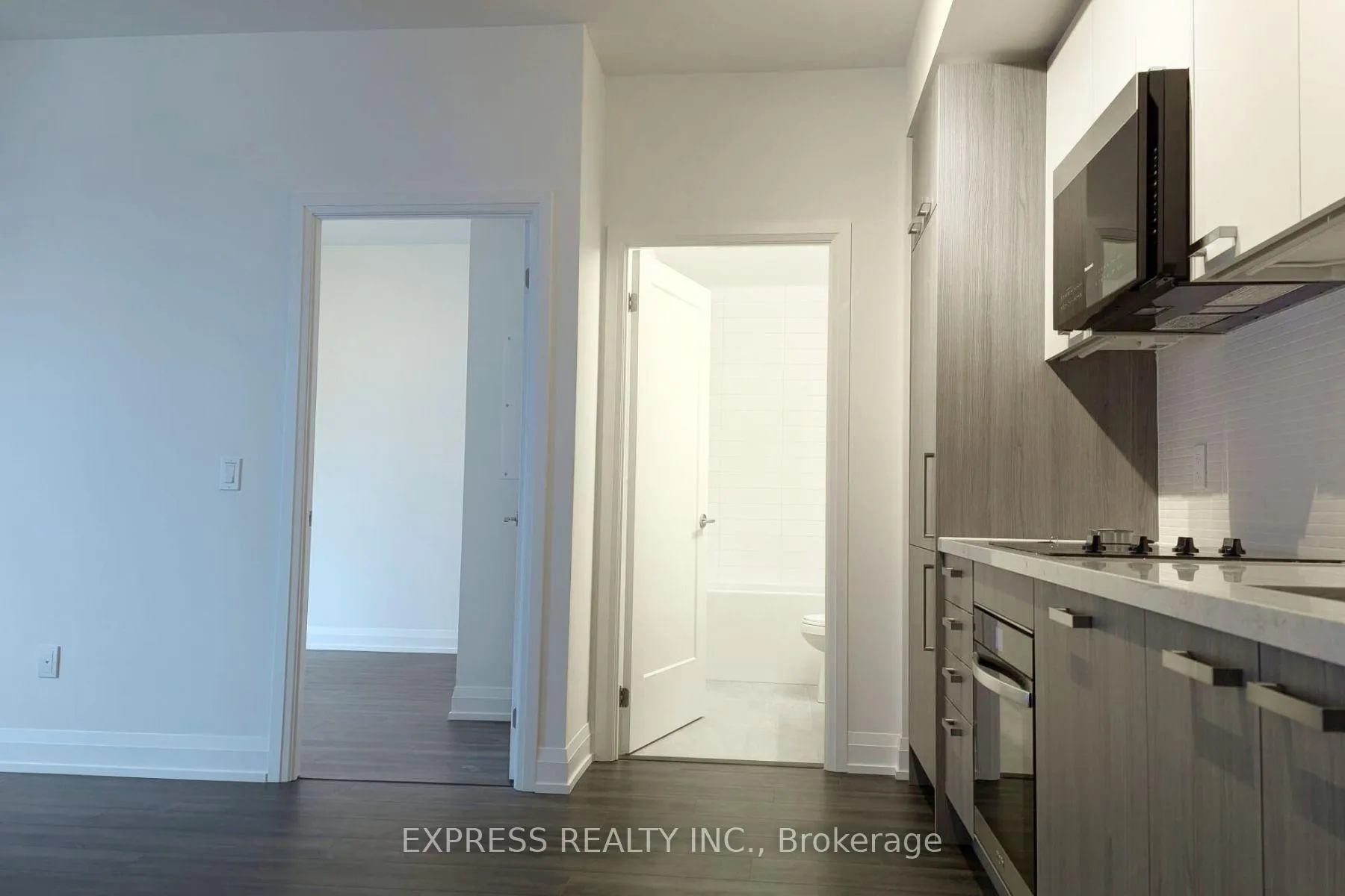 Photo 8 of Unit 2111, 20 Soudan Avenue, Toronto, Mount Pleasant West — HOMEH