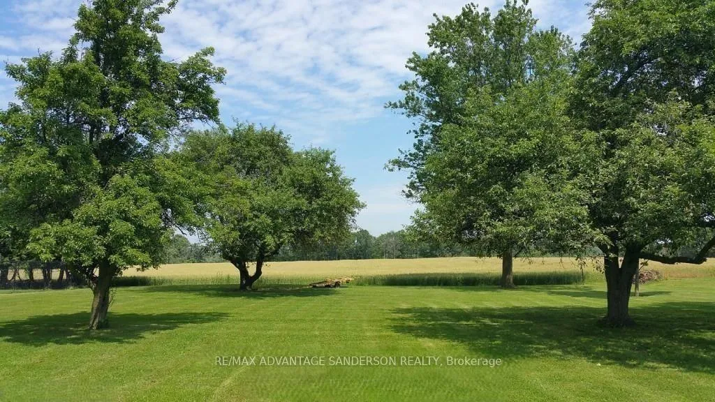 Photo 8 of 21744 Richmond Street, Middlesex Centre, Rural Middlesex Centre — HOMEH