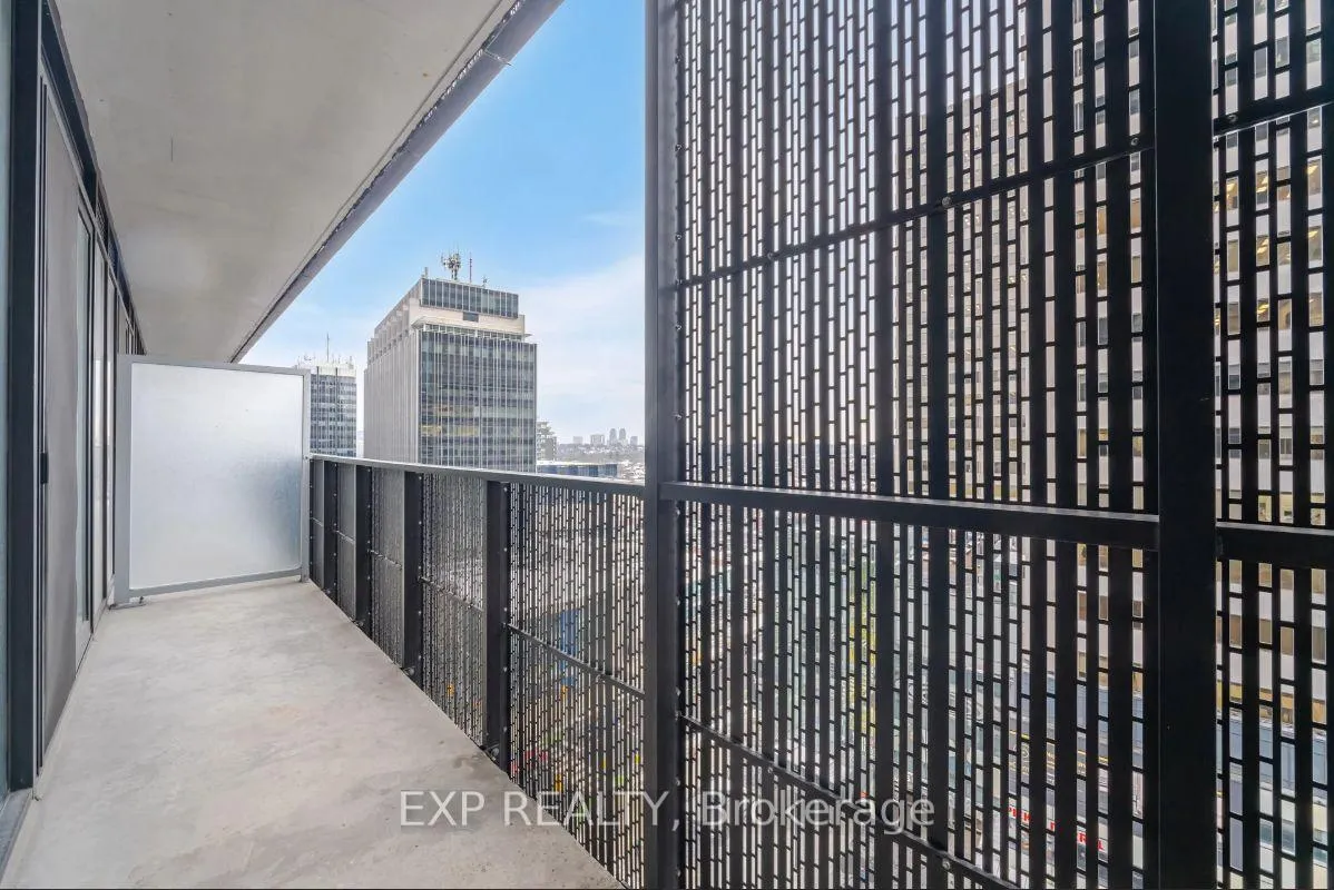 Photo 22 of Unit 703, 8 Eglinton Avenue E, Toronto, Mount Pleasant West — HOMEH