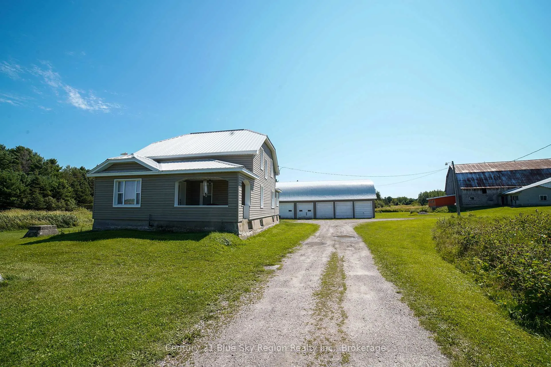 Photo 3 of 802 Piquette Road, West Nipissing, Verner — HOMEH