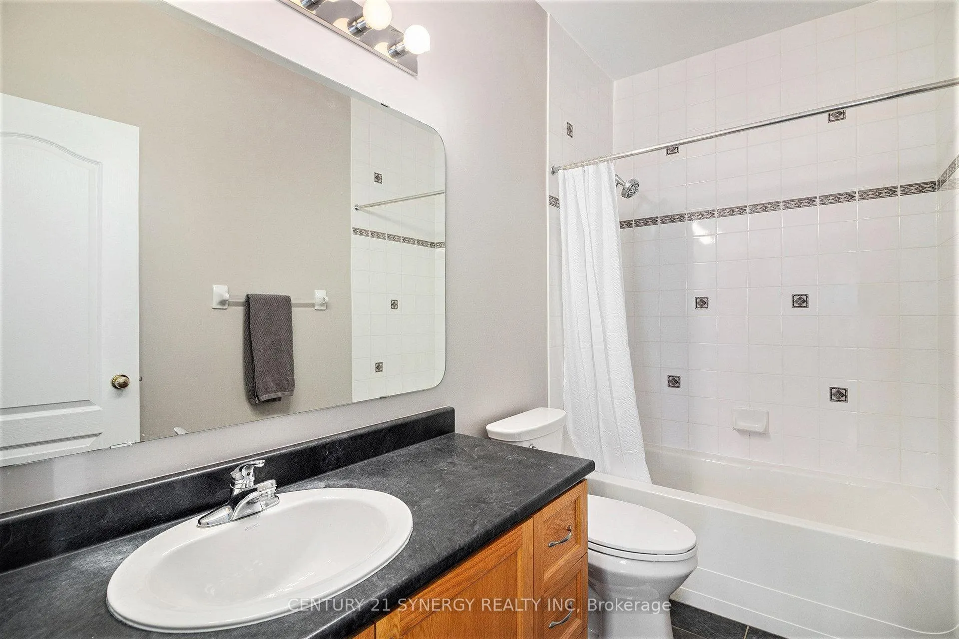Photo 21 of 852 Swallowtail Crescent, Ottawa, Notting Hill/Summerside — HOMEH