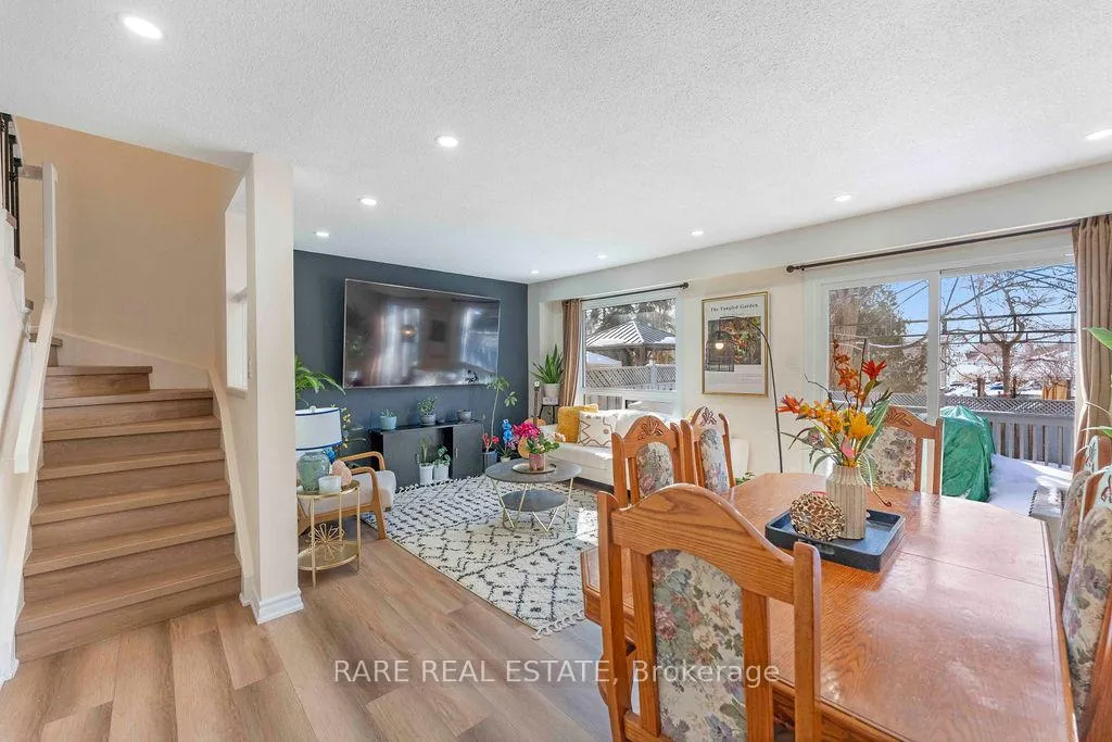 Photo 21 of 45 Fanshawe Drive, Brampton, Heart Lake West — HOMEH