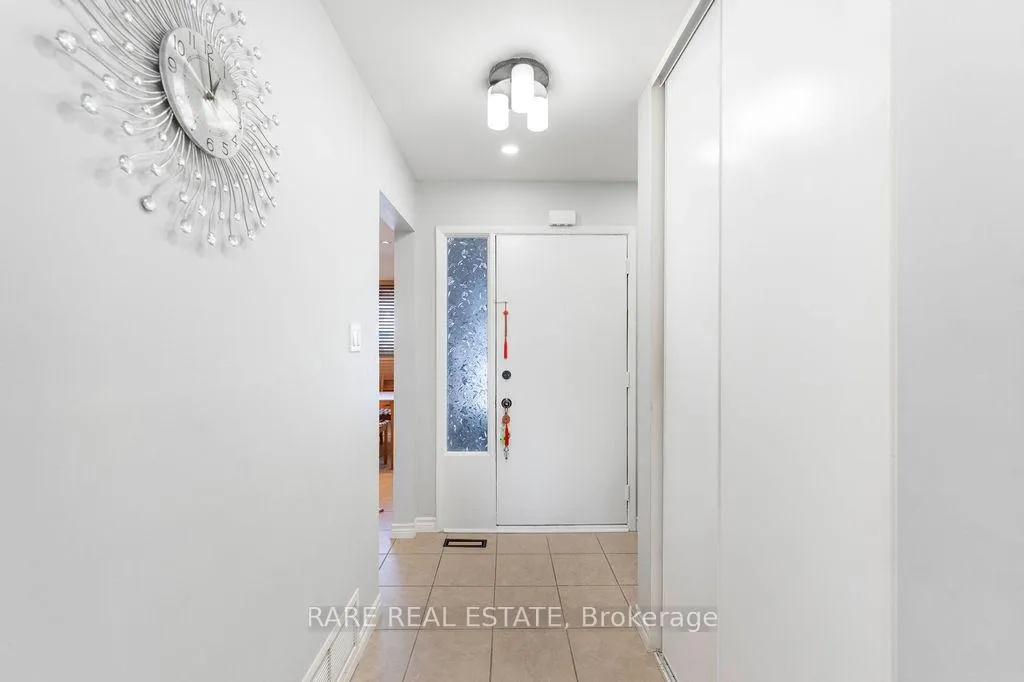 Photo 40 of 45 Fanshawe Drive, Brampton, Heart Lake West — HOMEH