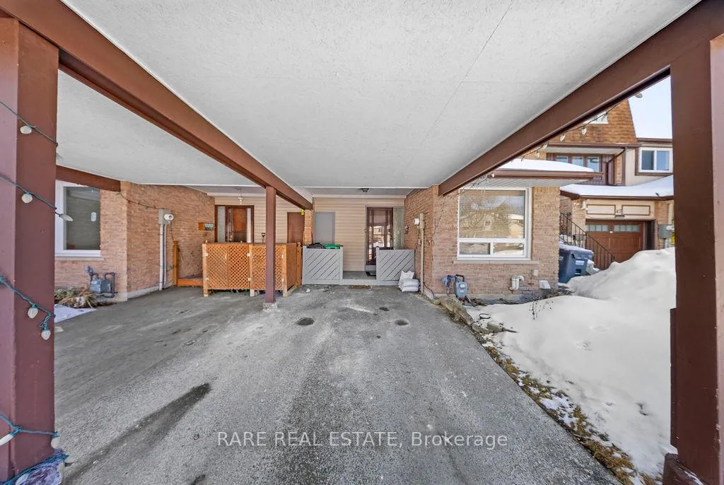 Photo 42 of 45 Fanshawe Drive, Brampton, Heart Lake West — HOMEH