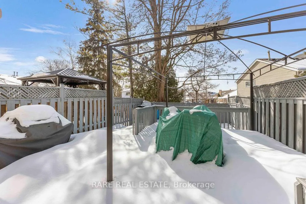 Photo 44 of 45 Fanshawe Drive, Brampton, Heart Lake West — HOMEH