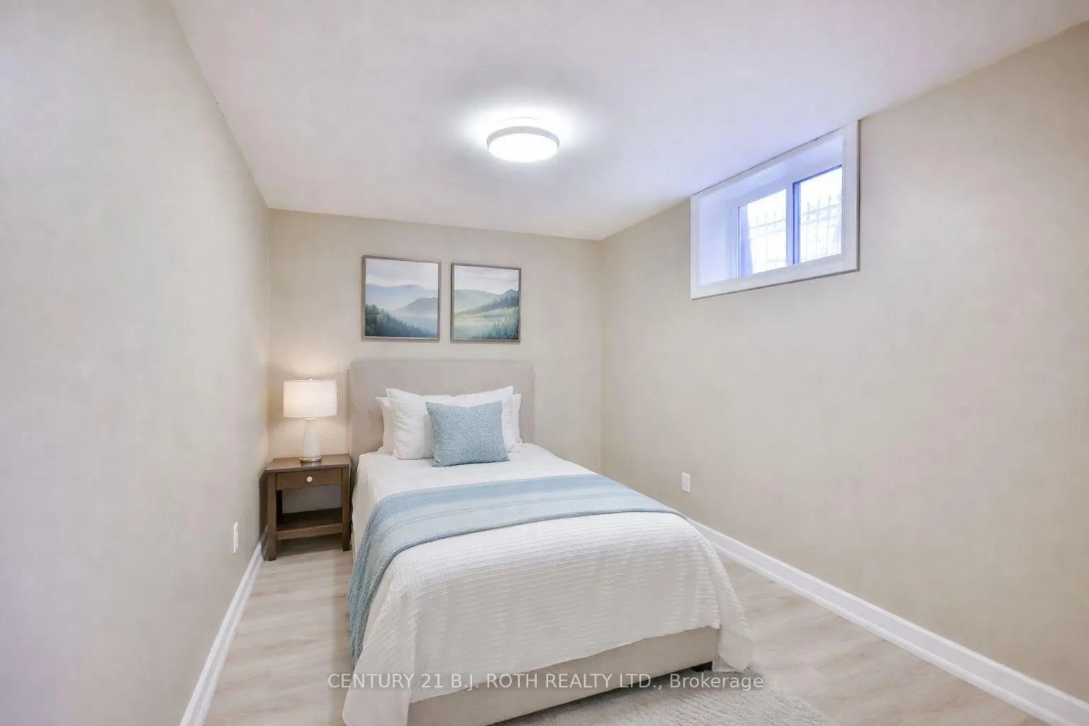 Photo 13 of 63 Davidson Street, Barrie, Wellington — HOMEH