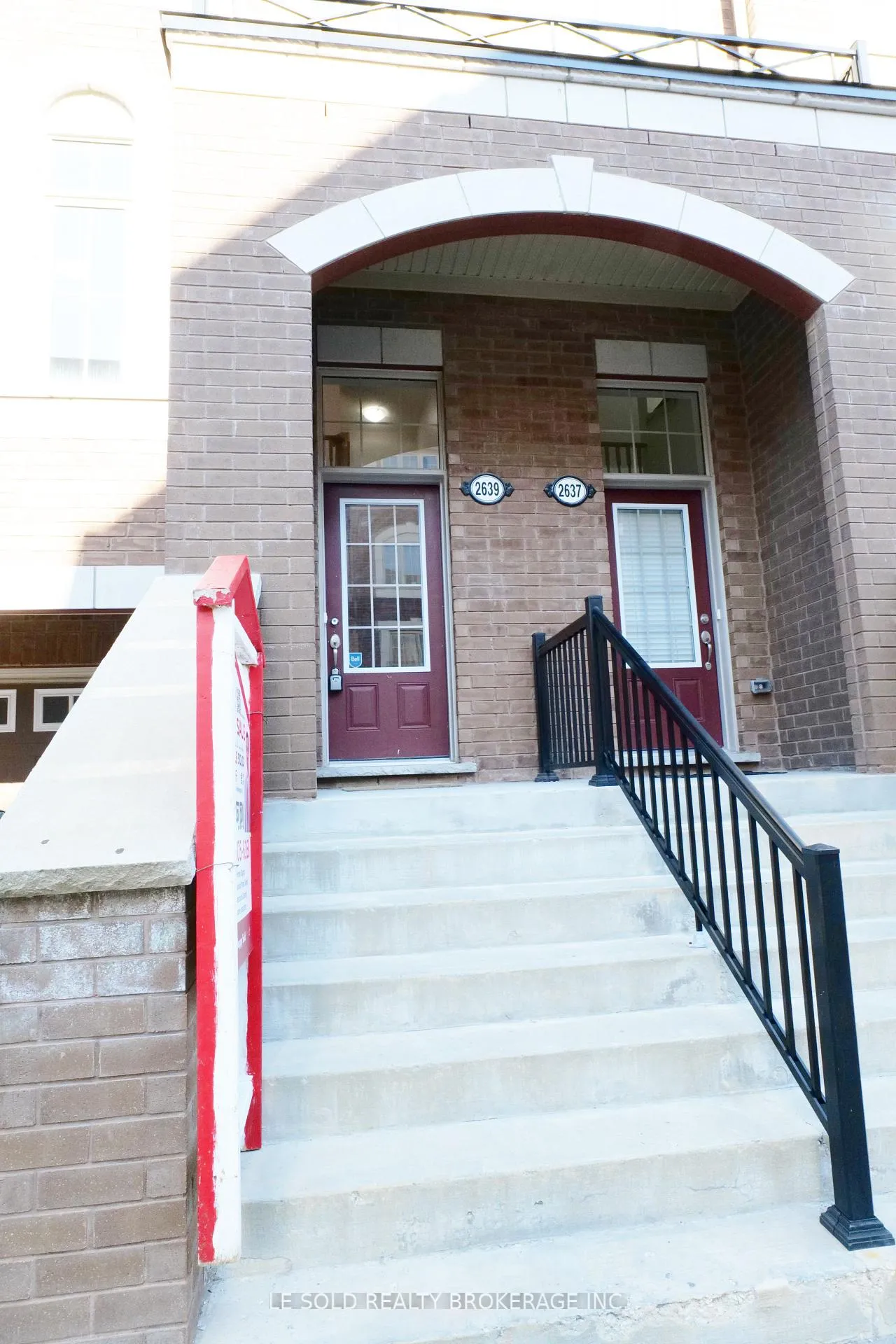 Photo 5 of 2639 Deputy Minister Path, Oshawa, Windfields — HOMEH