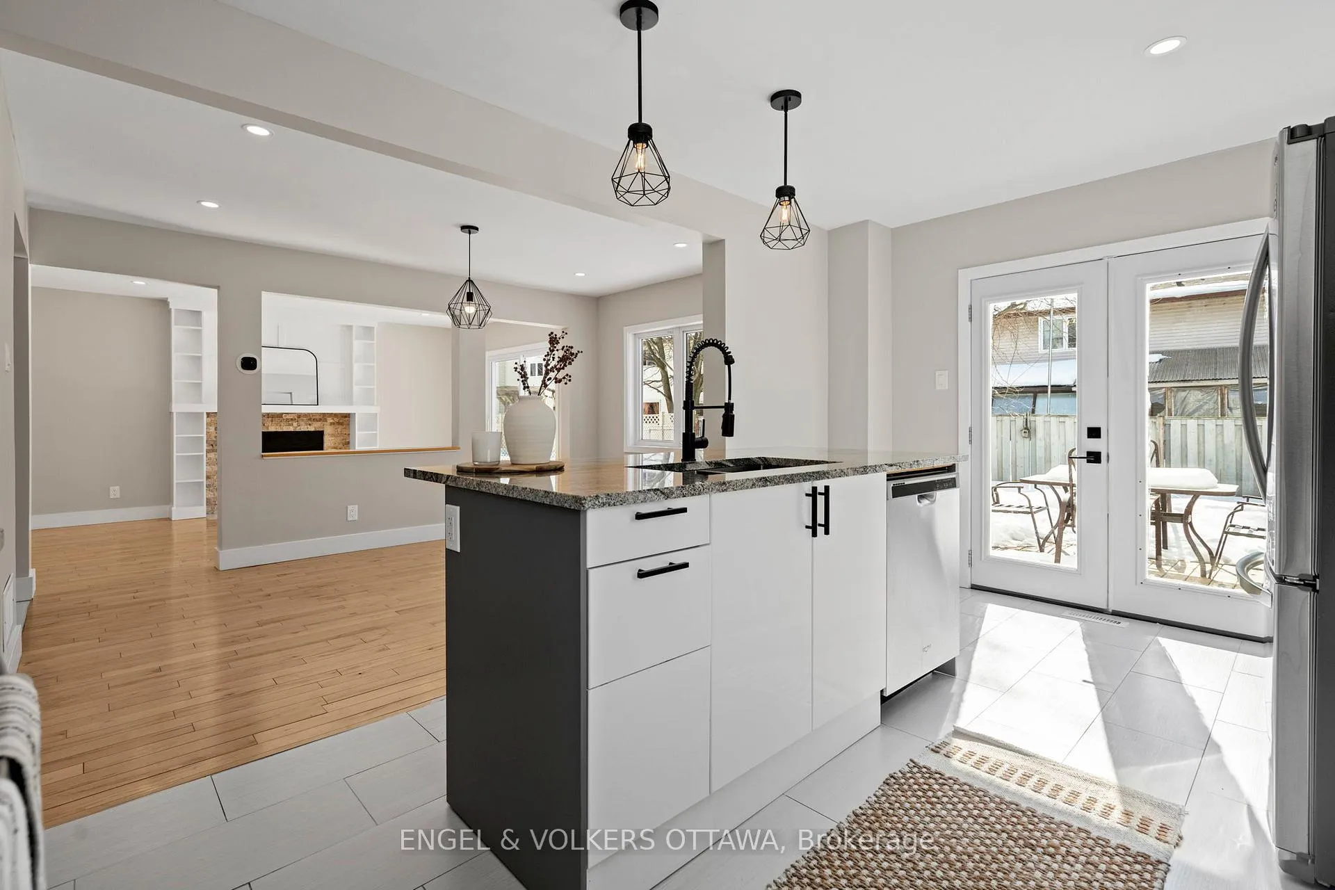 Photo 15 of 6346 Beausejour Drive, Ottawa, Chateauneuf — HOMEH