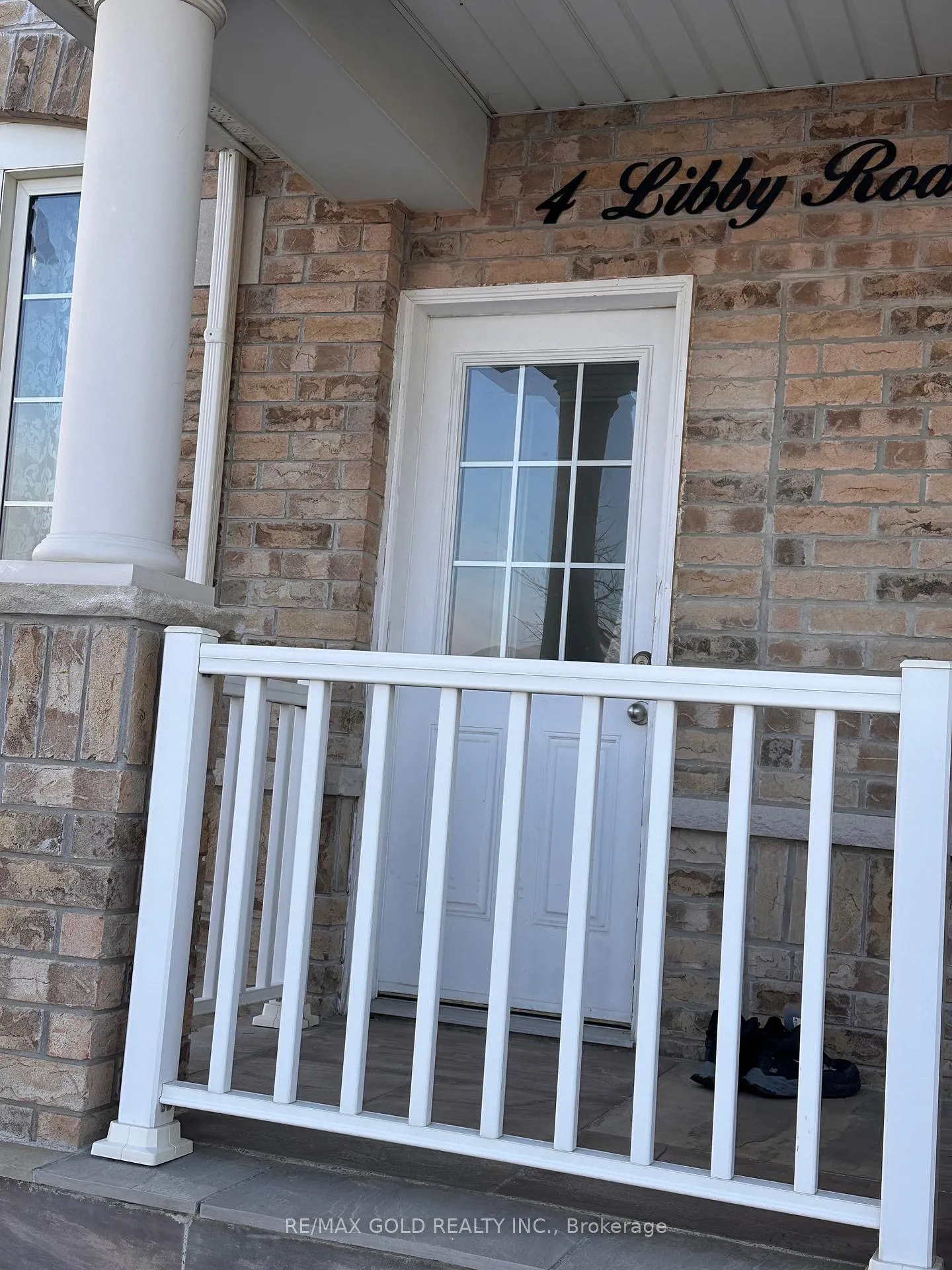 Photo 3 of 4 Libby Road, Brampton, Credit Valley — HOMEH
