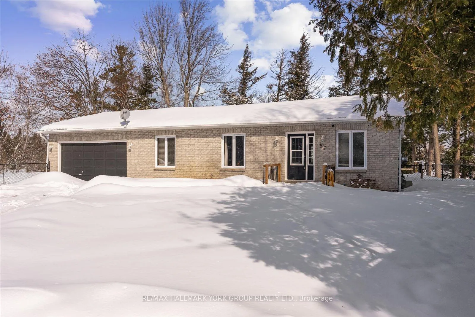 Photo 5 of 57 Halmar Park Road, Georgina, Pefferlaw — HOMEH