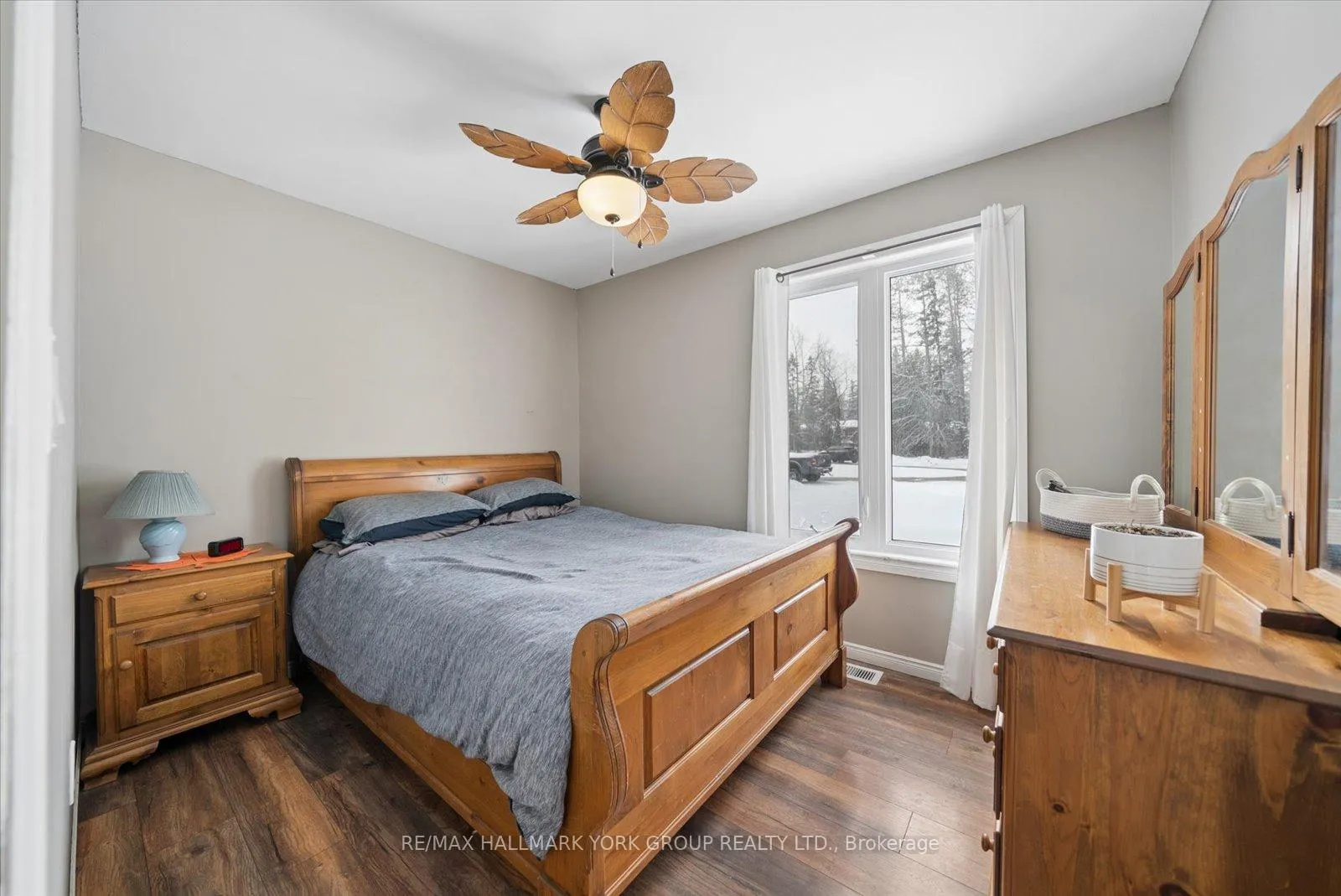 Photo 18 of 57 Halmar Park Road, Georgina, Pefferlaw — HOMEH