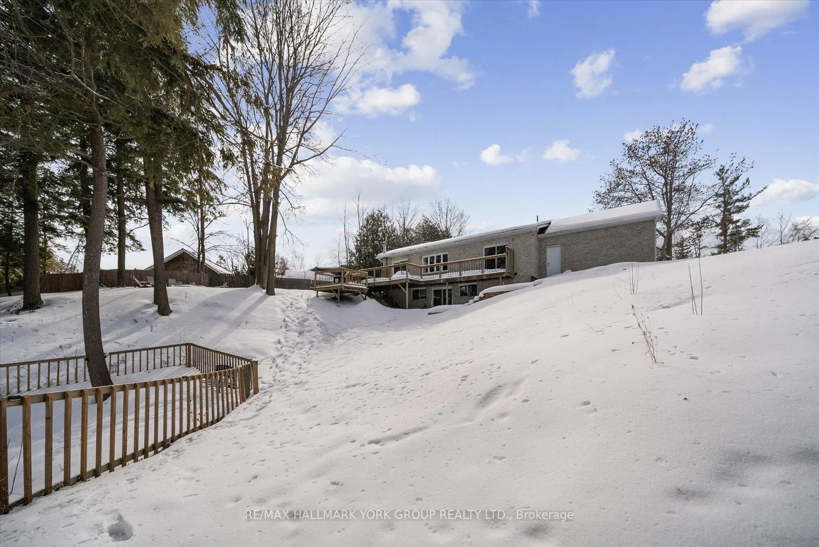 Photo 37 of 57 Halmar Park Road, Georgina, Pefferlaw — HOMEH