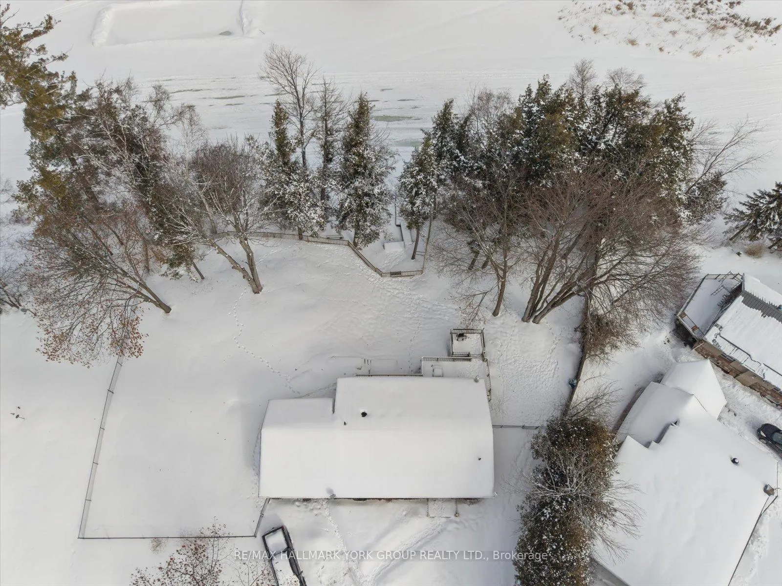 Photo 39 of 57 Halmar Park Road, Georgina, Pefferlaw — HOMEH