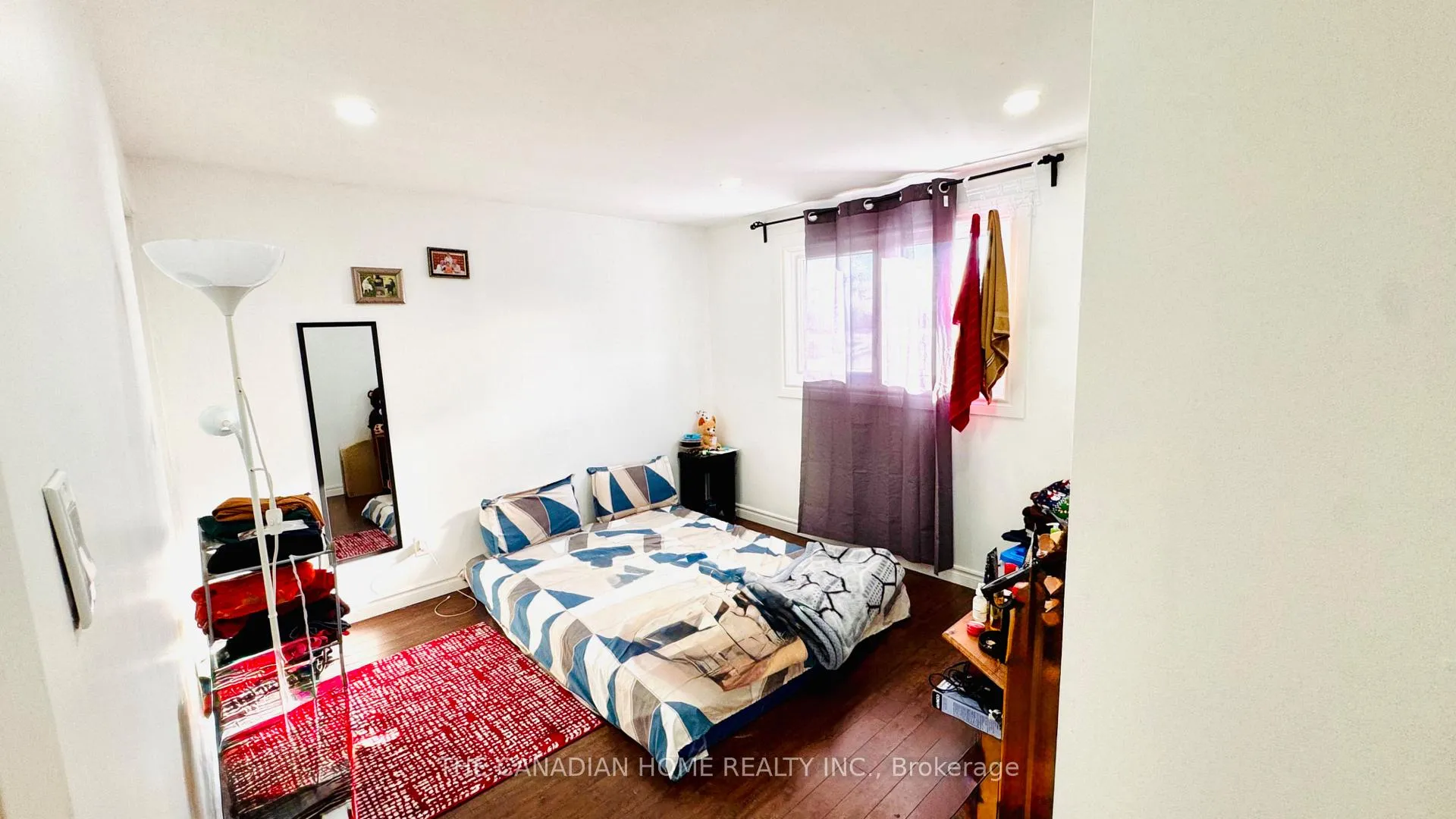 Photo 16 of 15 Cluthe Crescent, Kitchener — HOMEH