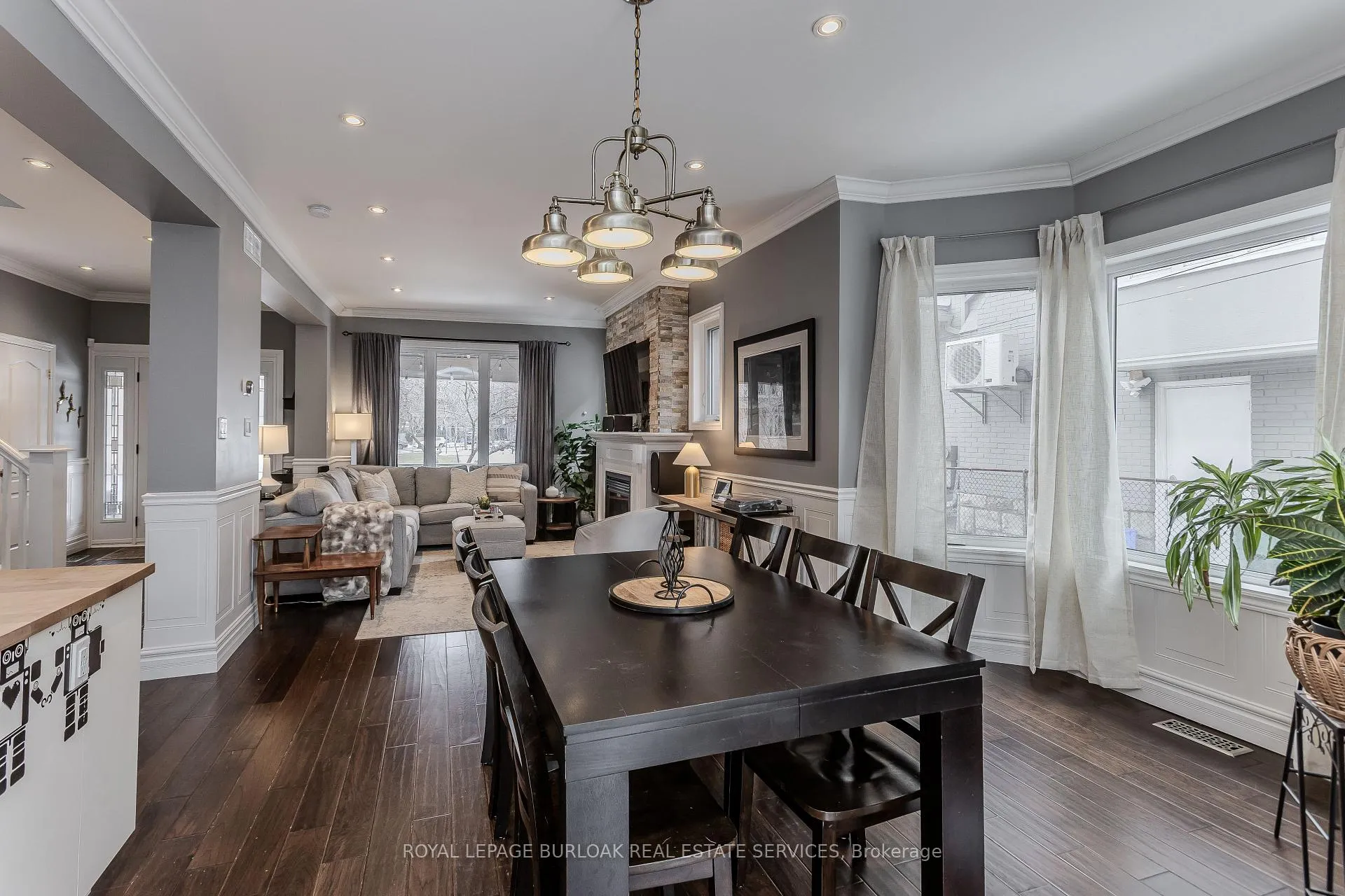 Photo 10 of 8 Mapleside Avenue, Hamilton, Kirkendall — HOMEH