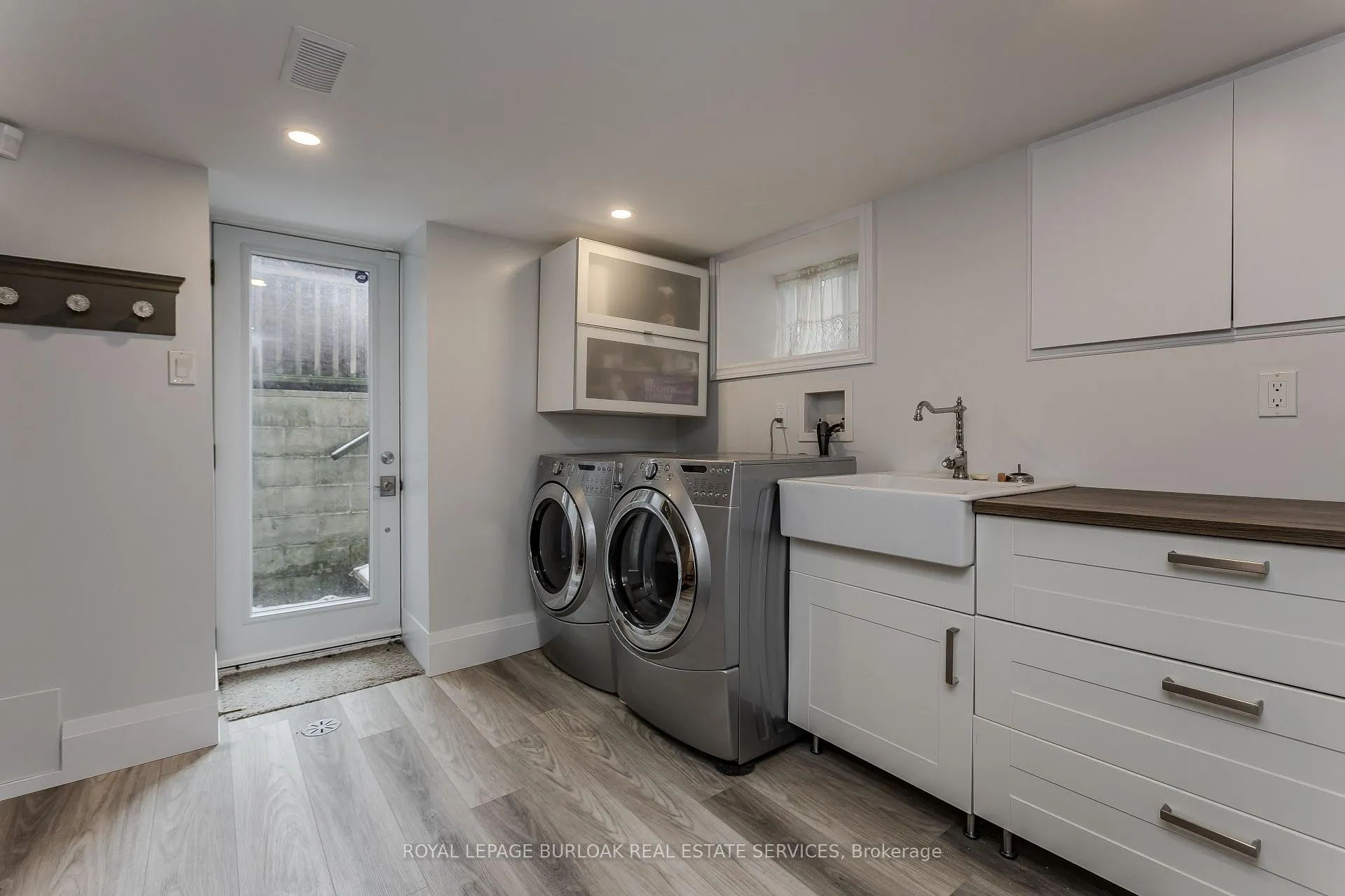 Photo 30 of 8 Mapleside Avenue, Hamilton, Kirkendall — HOMEH