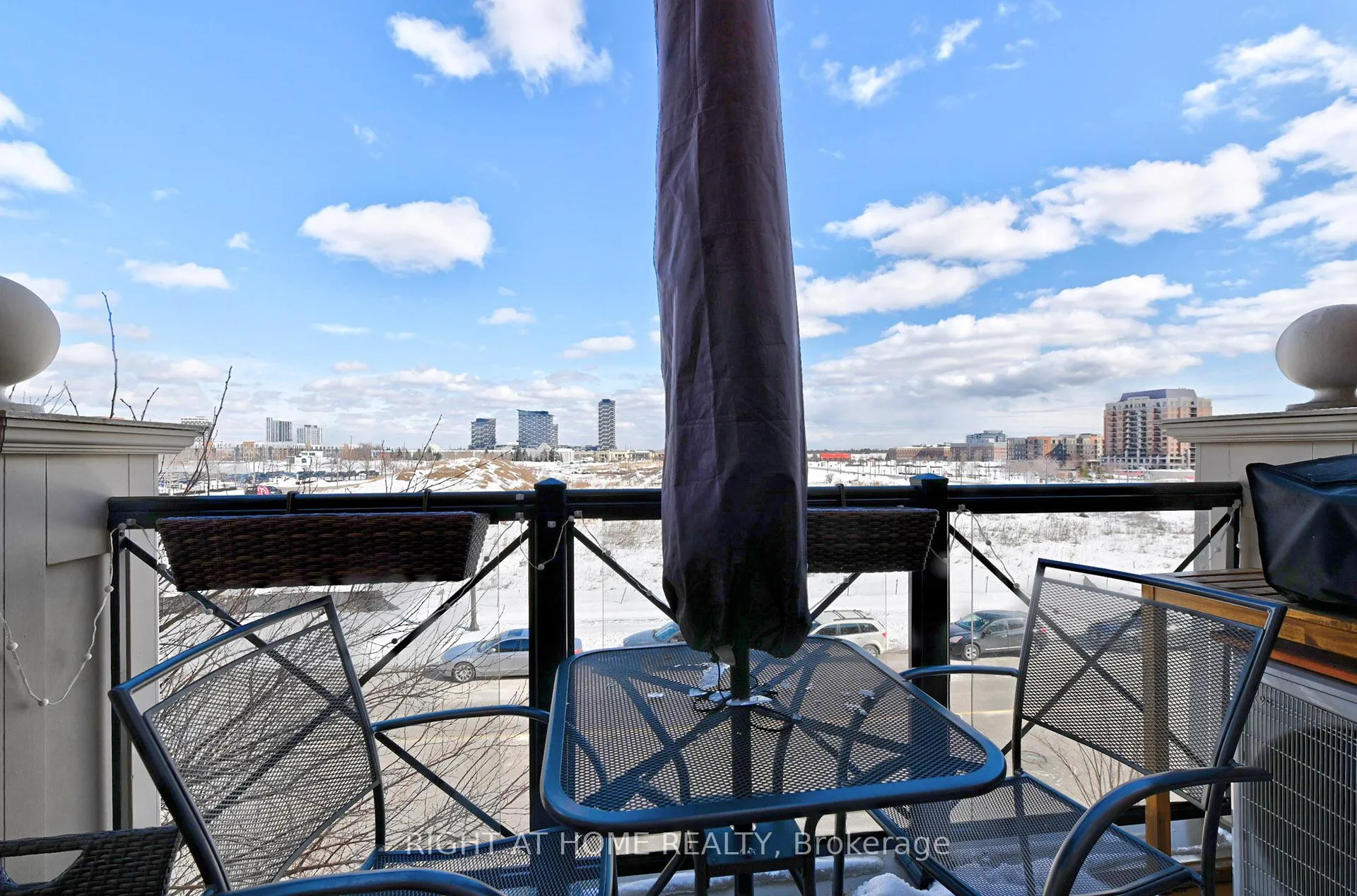 Photo 26 of Unit 14, 2450 Post Road, Oakville, River Oaks — HOMEH