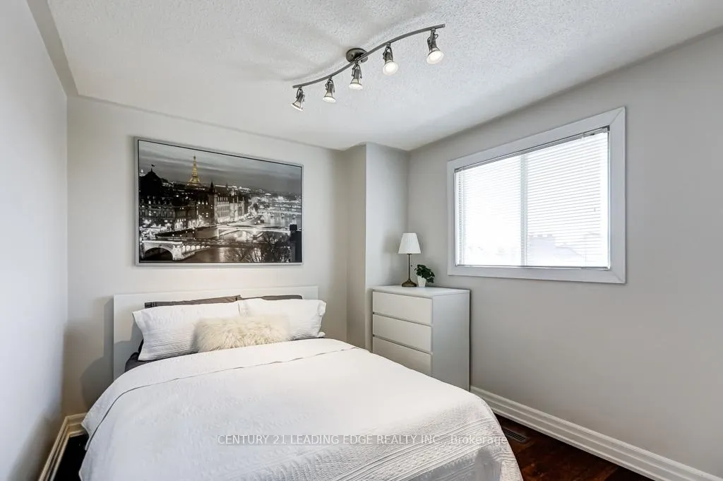 Photo 27 of 10 Empson Court, Ajax, South West — HOMEH