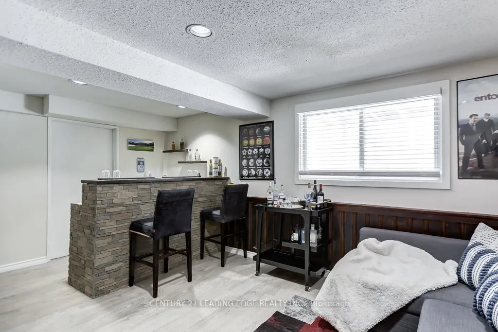 Photo 33 of 10 Empson Court, Ajax, South West — HOMEH