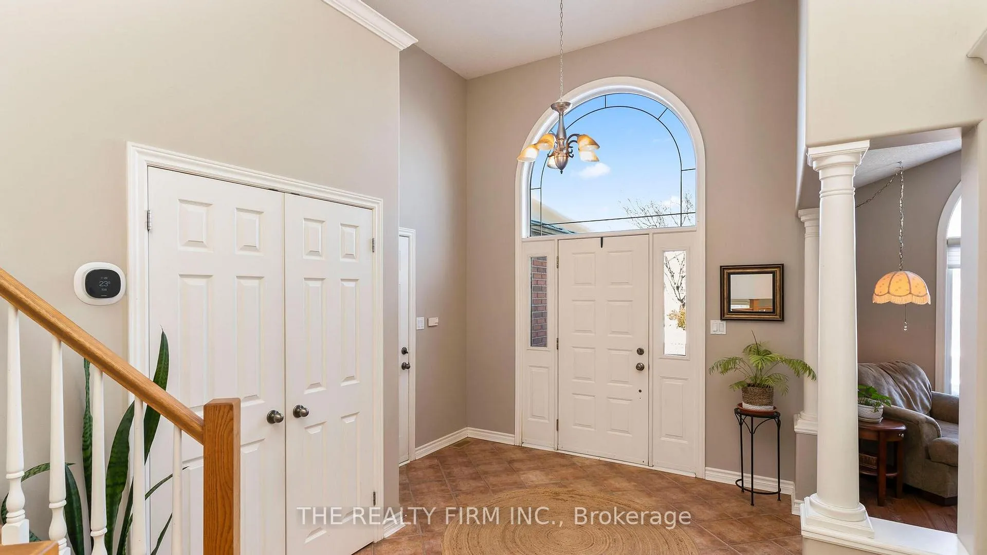 Photo 4 of 140 Landon Lane, Central Elgin, Belmont — HOMEH