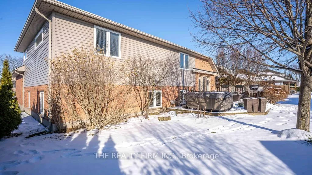 Photo 33 of 140 Landon Lane, Central Elgin, Belmont — HOMEH