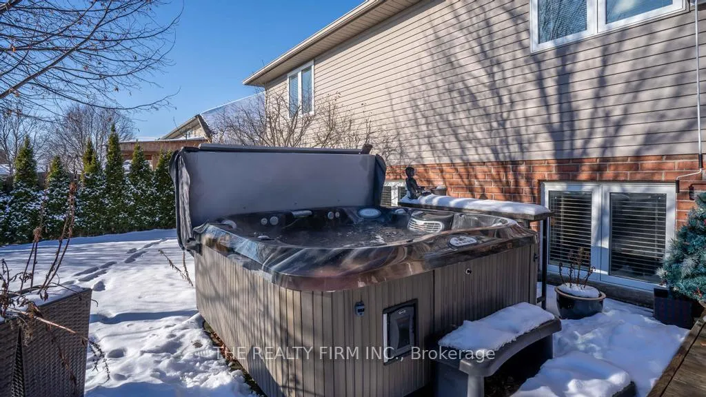 Photo 34 of 140 Landon Lane, Central Elgin, Belmont — HOMEH