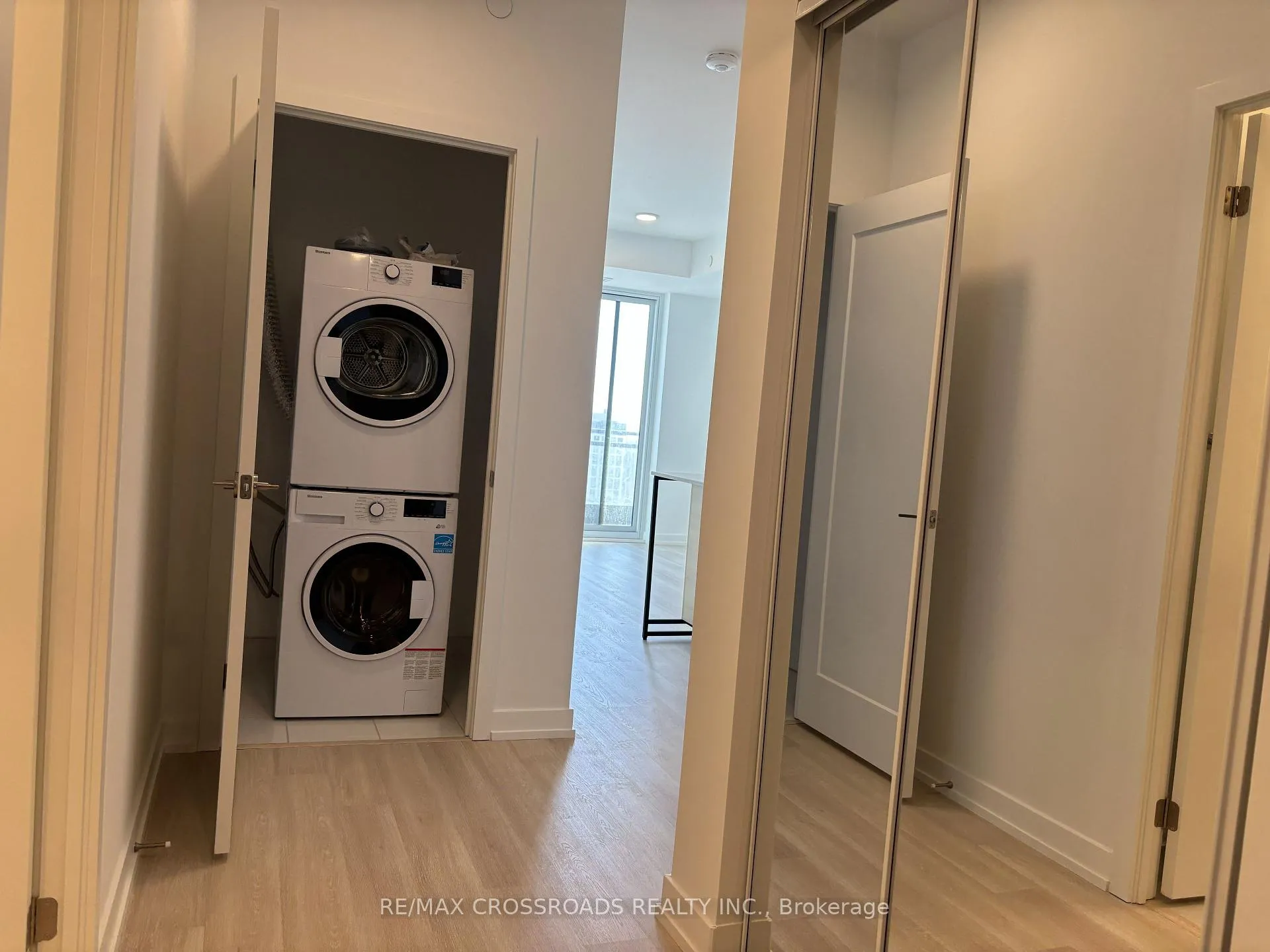 Photo 3 of Unit 1606, 9751 Markham Road, Markham, Greensborough — HOMEH