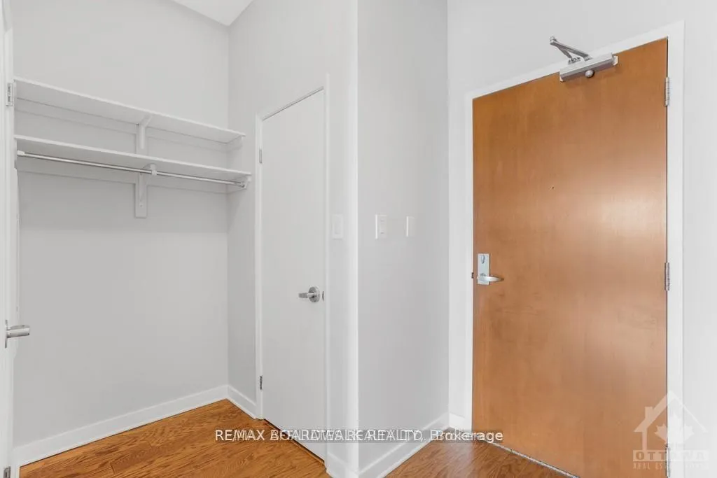 Photo 8 of Unit 109, 310 Centrum Boulevard, Ottawa, Bilberry Creek/Queenswood Heights — HOMEH