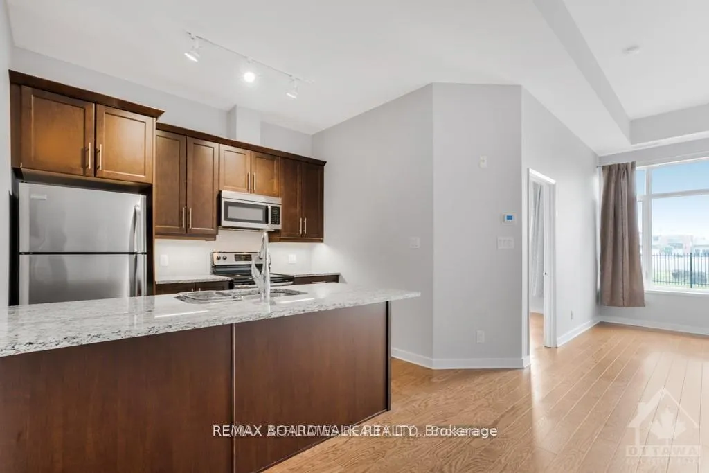 Photo 10 of Unit 109, 310 Centrum Boulevard, Ottawa, Bilberry Creek/Queenswood Heights — HOMEH