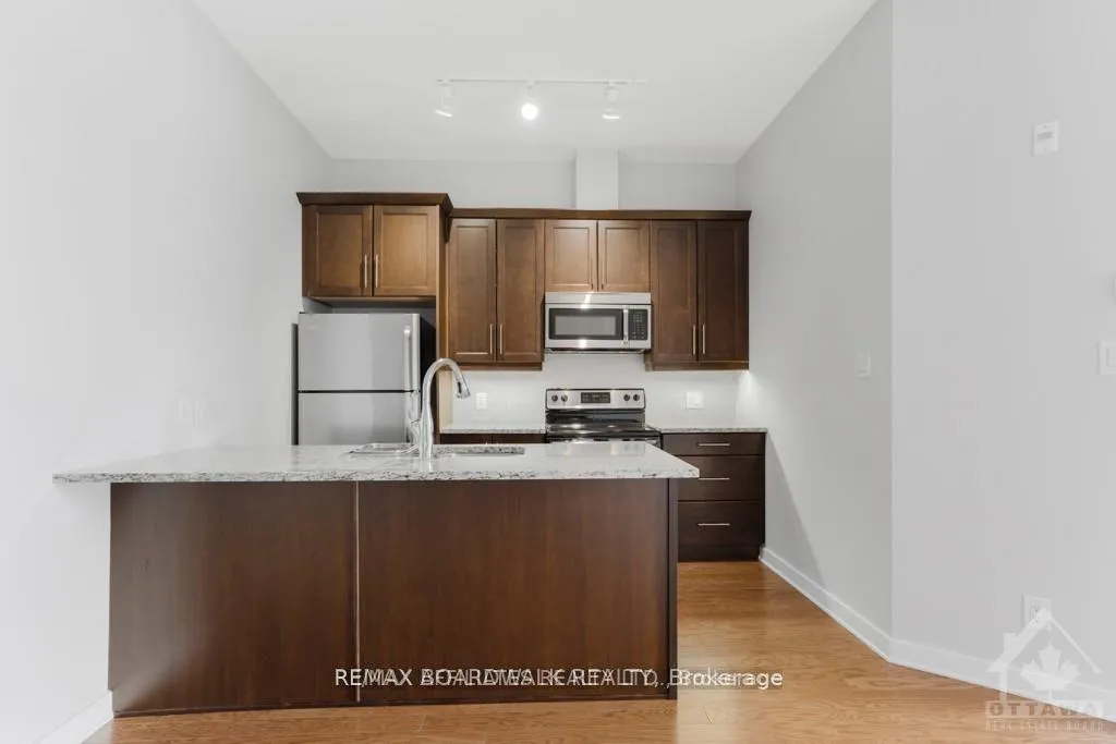 Photo 11 of Unit 109, 310 Centrum Boulevard, Ottawa, Bilberry Creek/Queenswood Heights — HOMEH