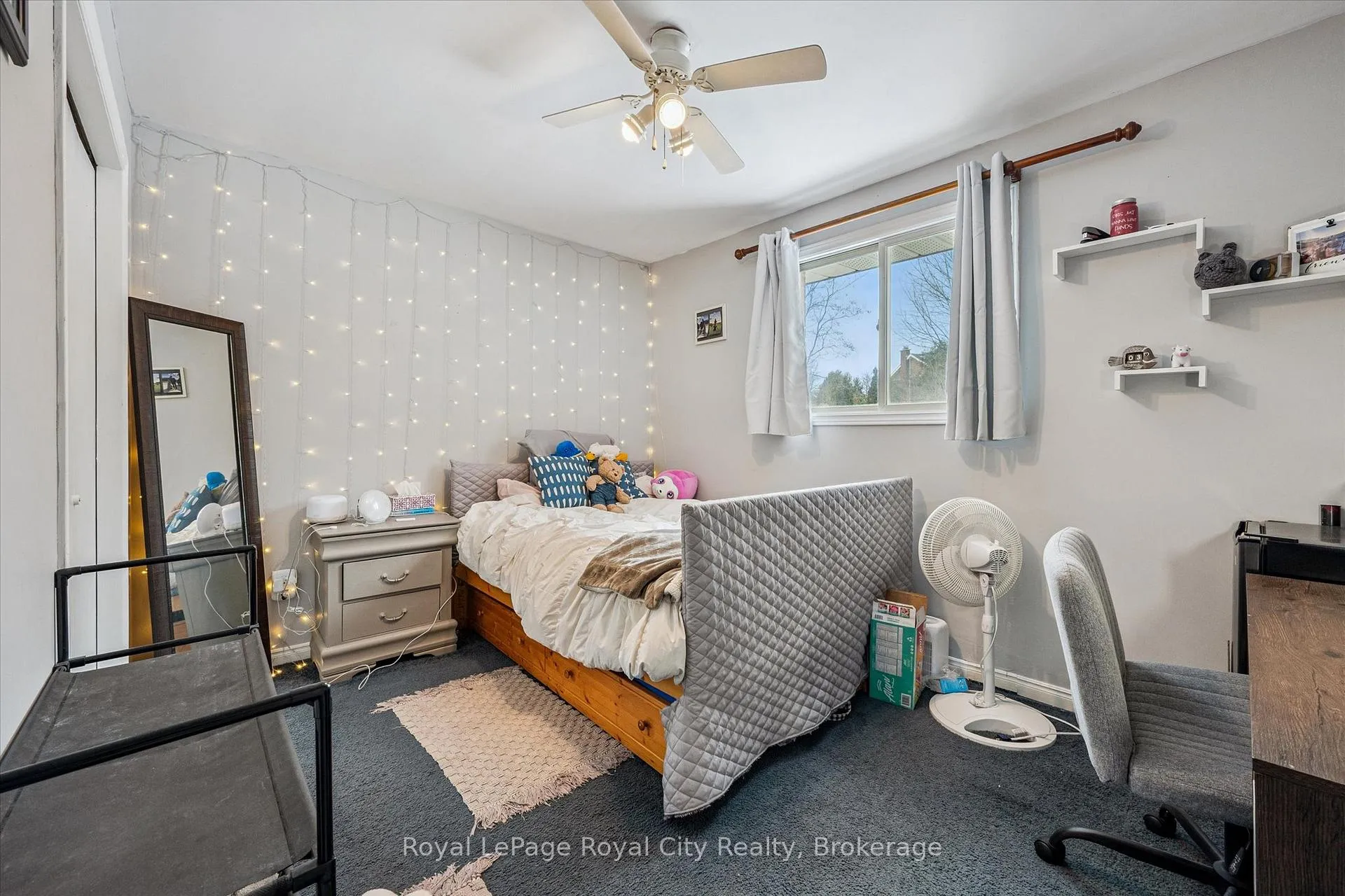 Photo 12 of 668 Edinburgh Road S, Guelph, Kortright West — HOMEH