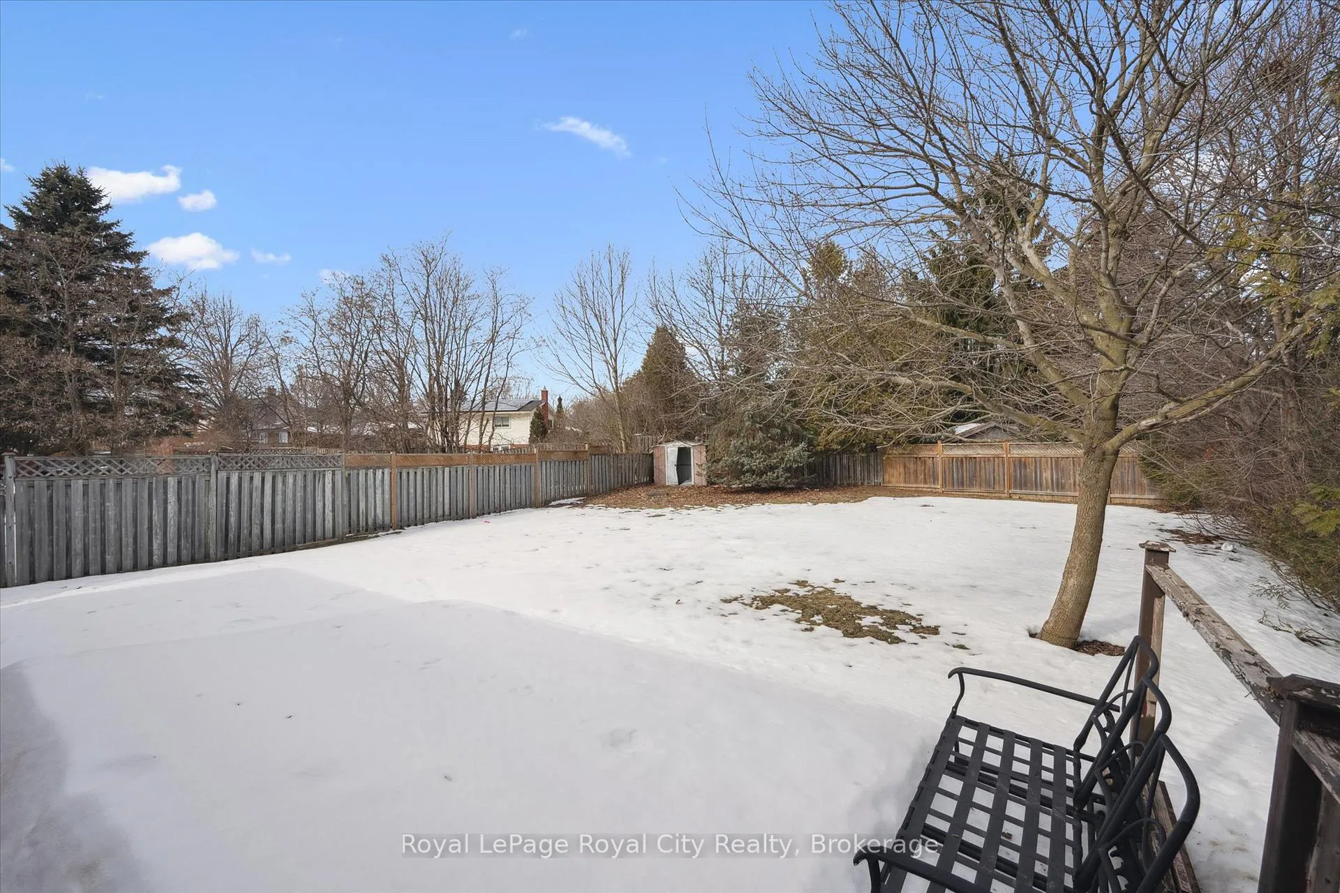 Photo 29 of 668 Edinburgh Road S, Guelph, Kortright West — HOMEH