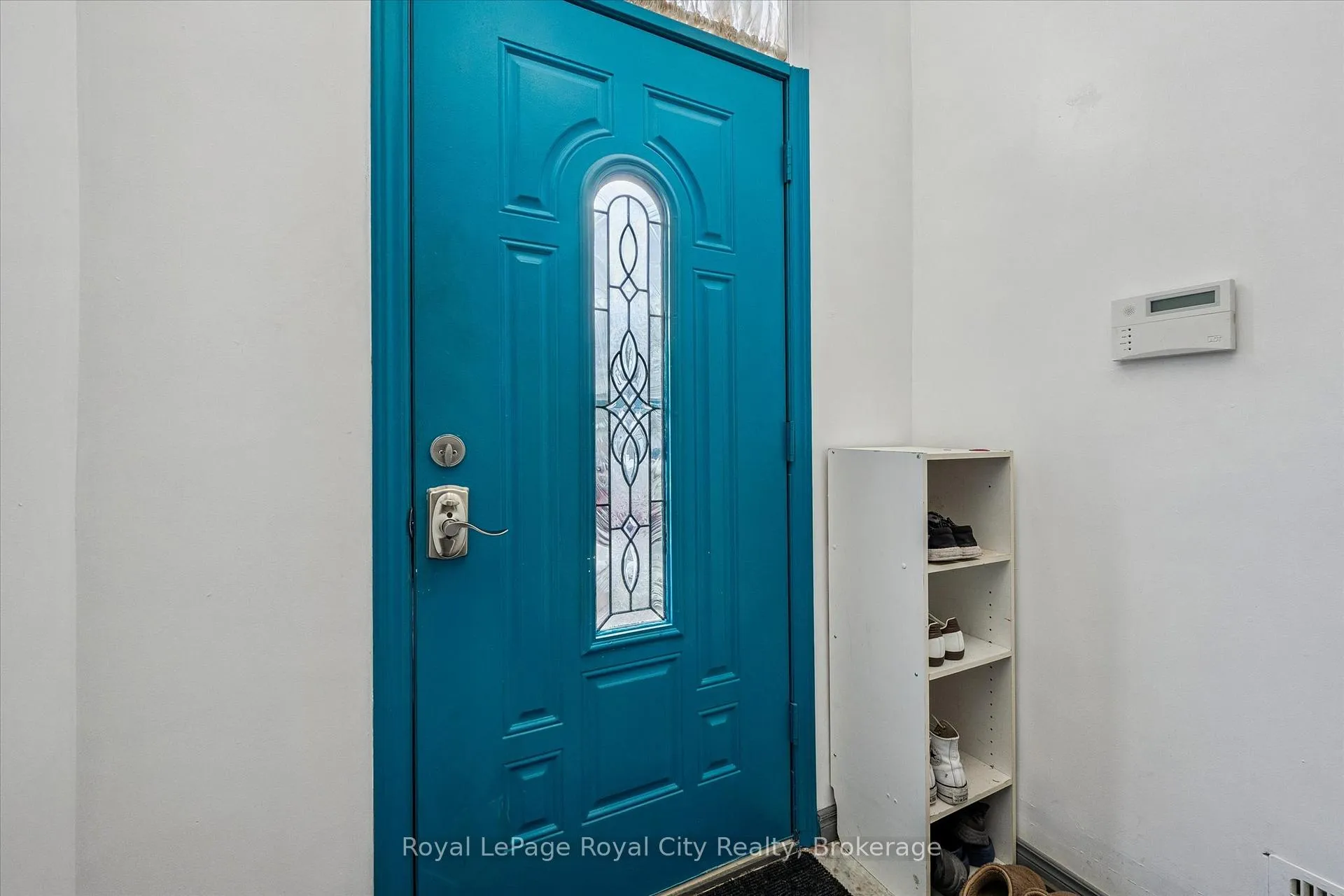 Photo 31 of 668 Edinburgh Road S, Guelph, Kortright West — HOMEH