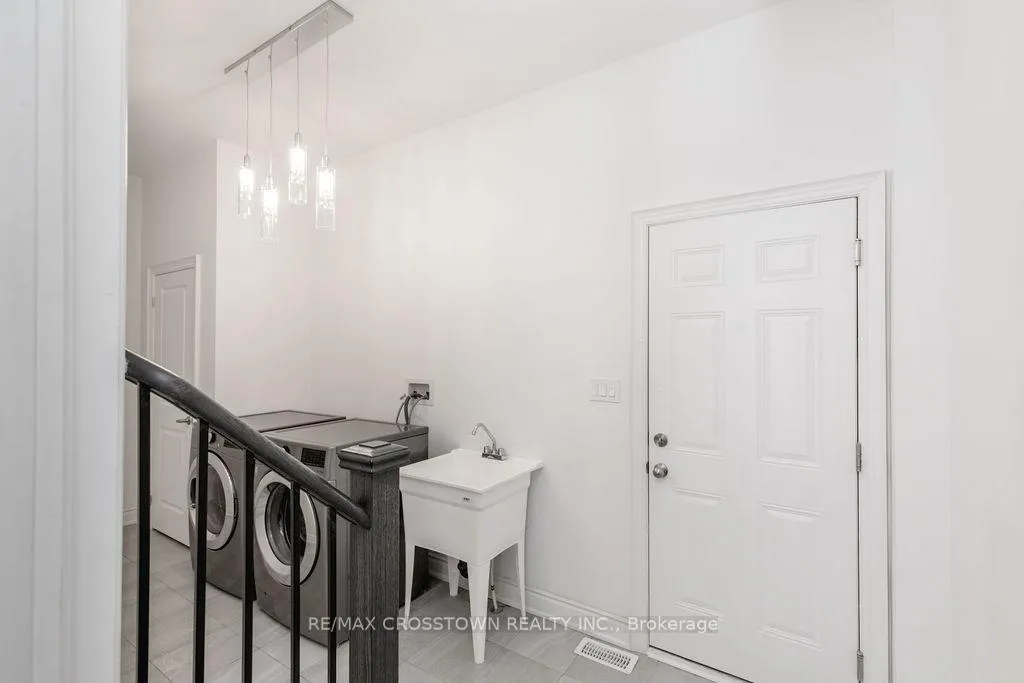 Photo 18 of 11 Middleton Drive, Wasaga Beach — HOMEH