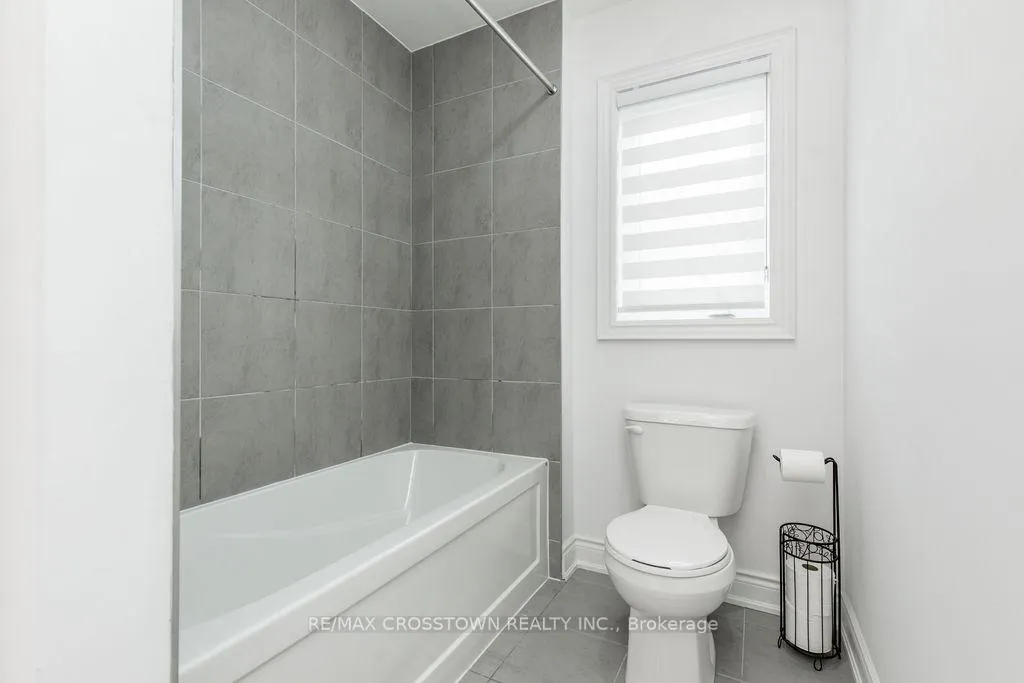 Photo 38 of 11 Middleton Drive, Wasaga Beach — HOMEH