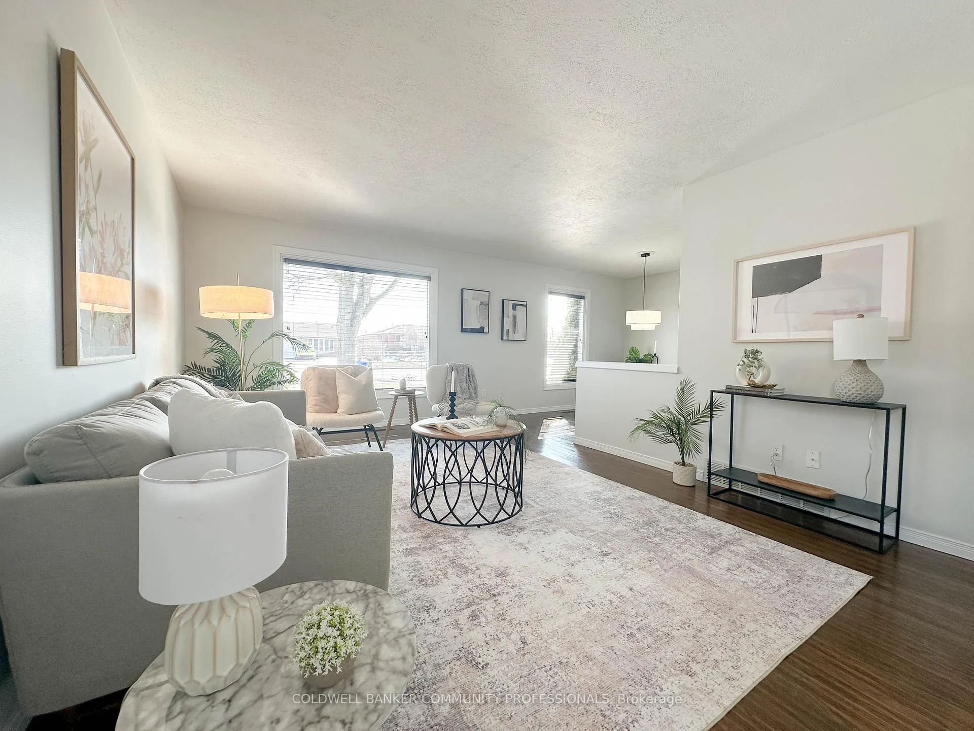 Photo 5 of 918 Upper Ottawa Street, Hamilton, Berrisfield — HOMEH