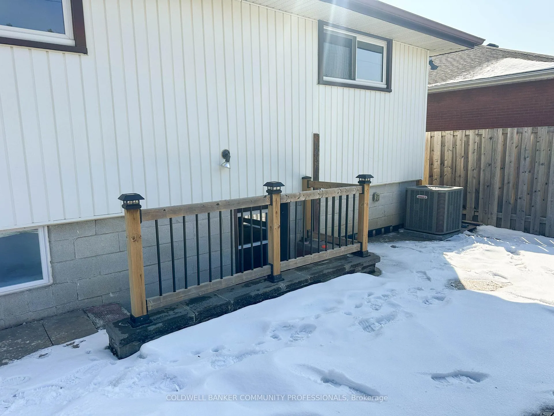 Photo 35 of 918 Upper Ottawa Street, Hamilton, Berrisfield — HOMEH