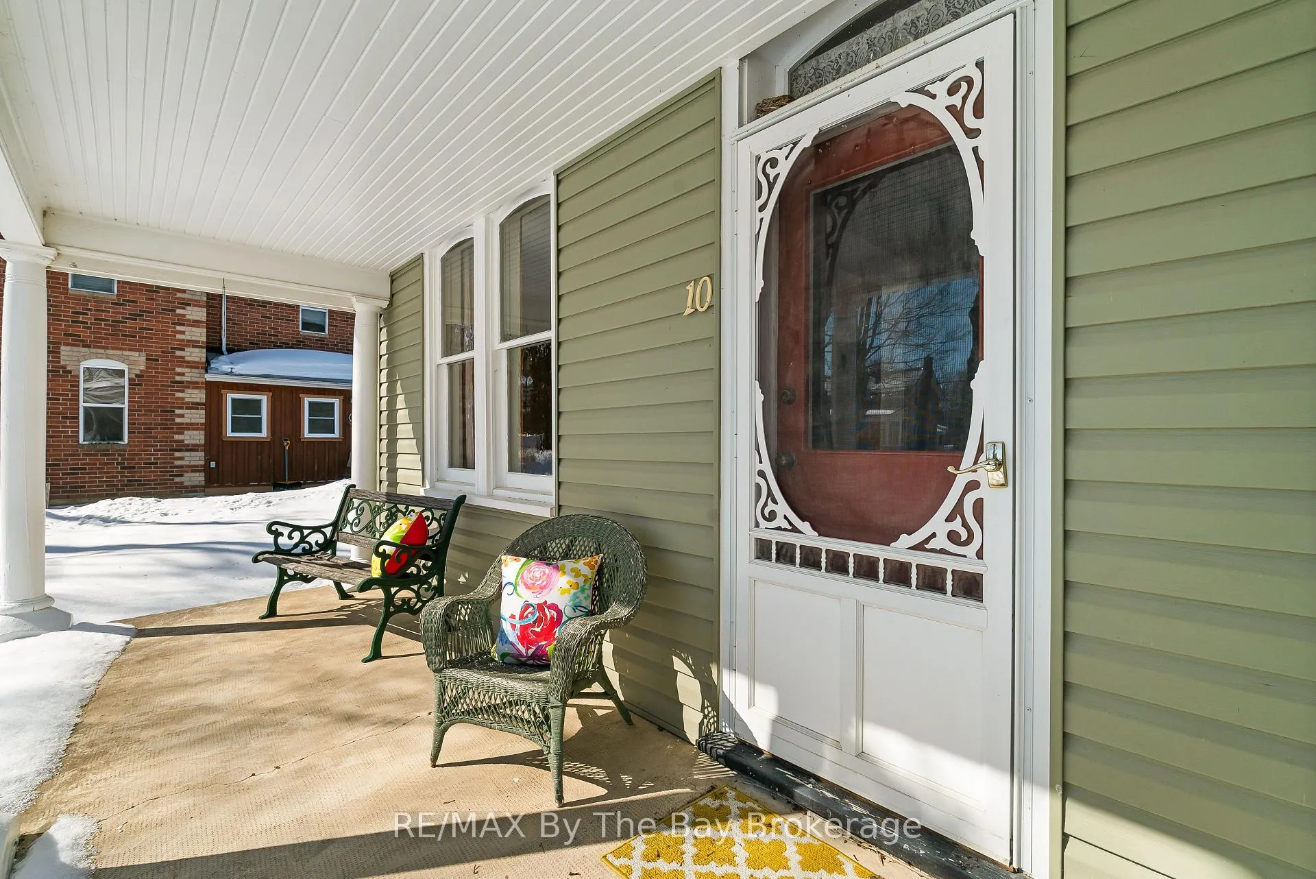 Photo 2 of 10 Wellington Street E, Clearview, Creemore — HOMEH