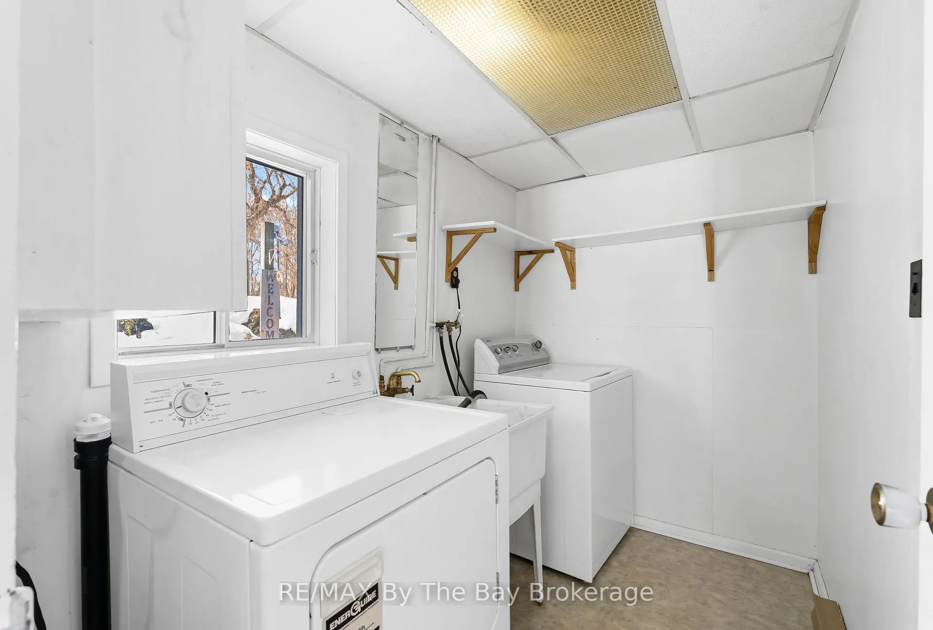 Photo 10 of 10 Wellington Street E, Clearview, Creemore — HOMEH