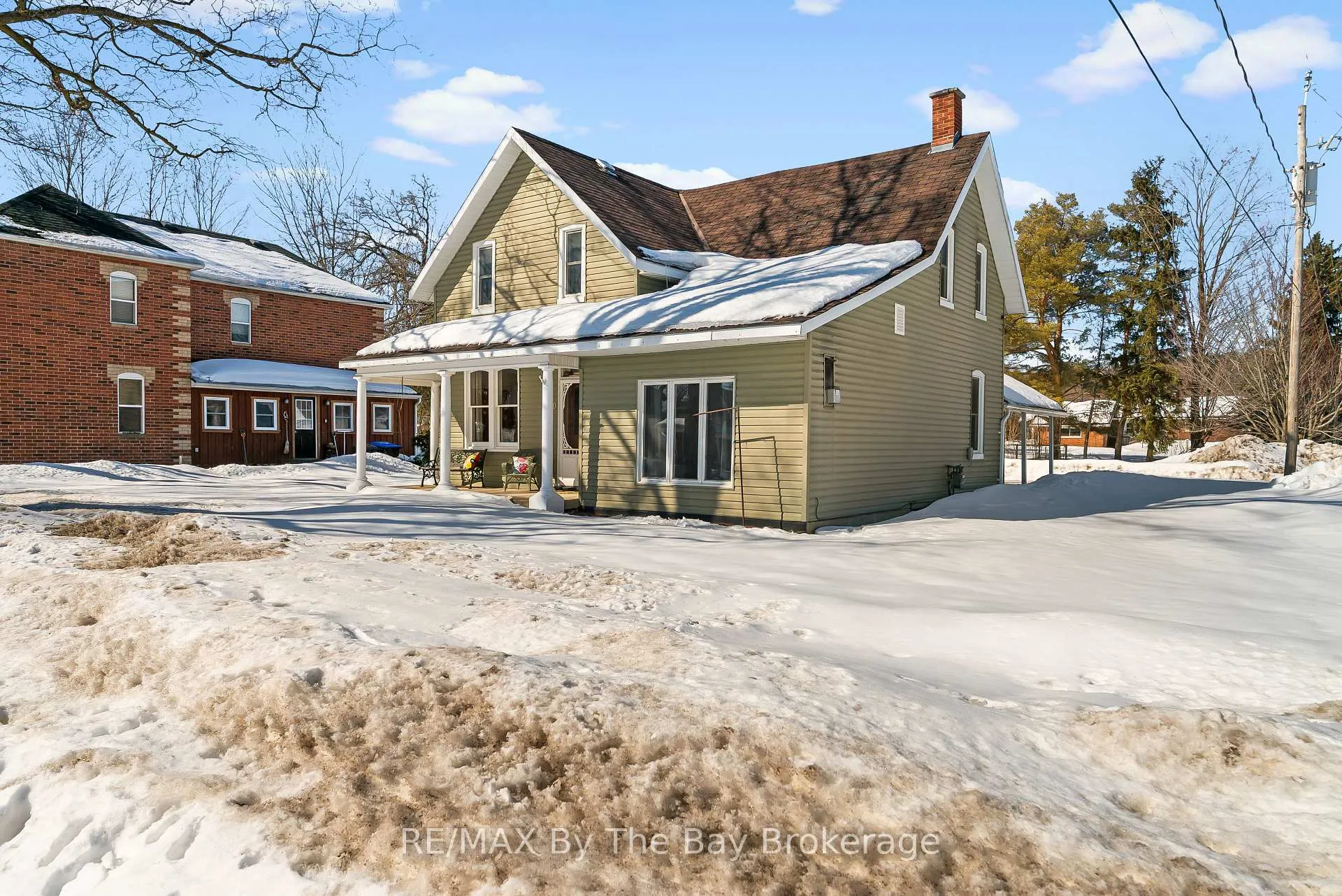Photo 40 of 10 Wellington Street E, Clearview, Creemore — HOMEH