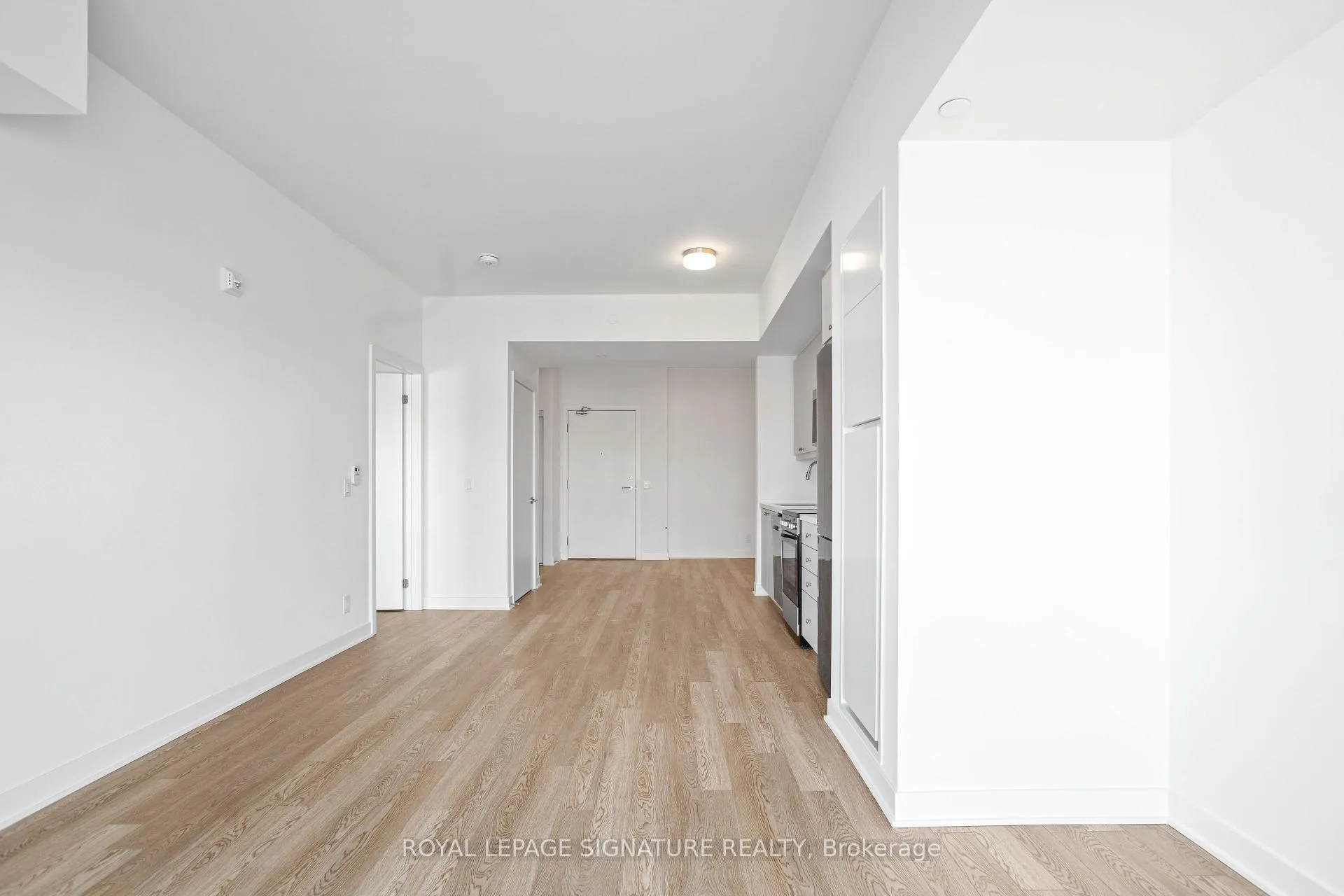 Photo 15 of Unit 416, 51 Clarington Boulevard, Clarington, Bowmanville — HOMEH